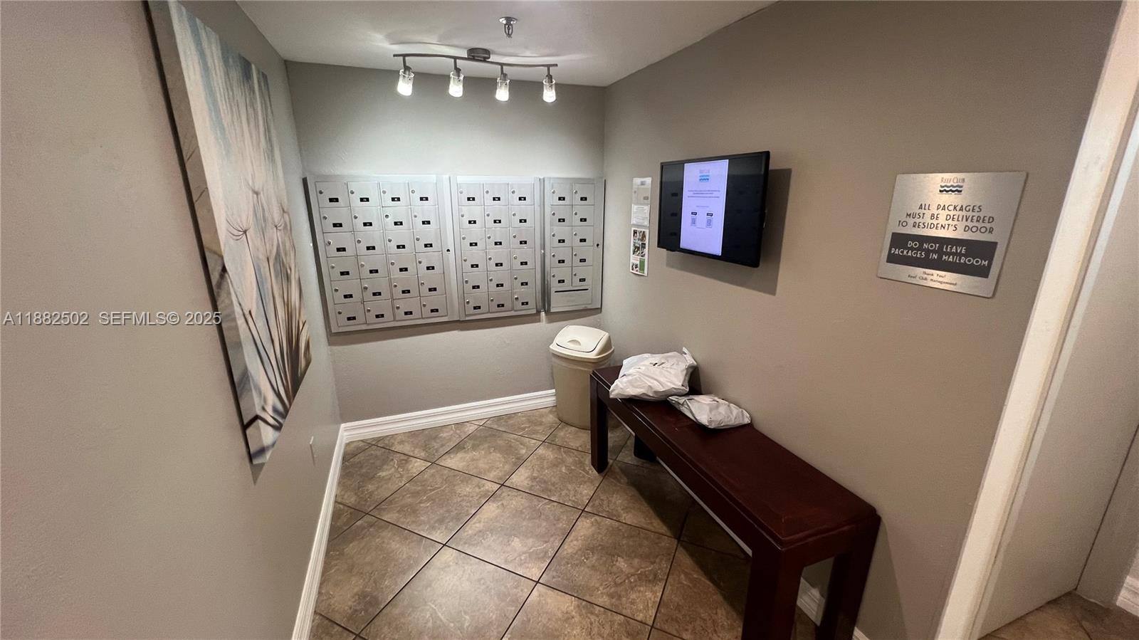 REEF SOUTH CONDO - Residential