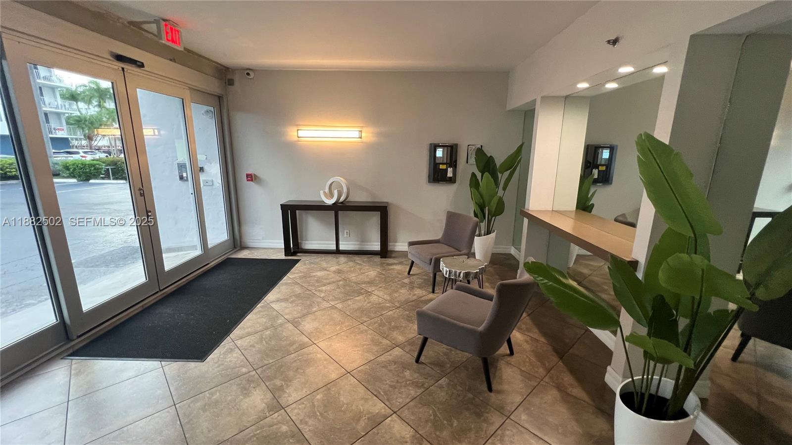 REEF SOUTH CONDO - Residential