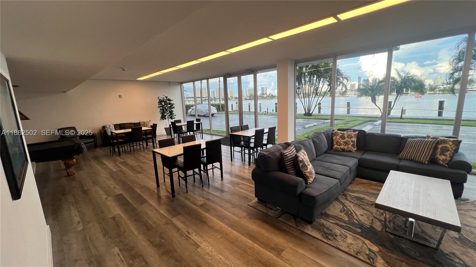 REEF SOUTH CONDO - Residential