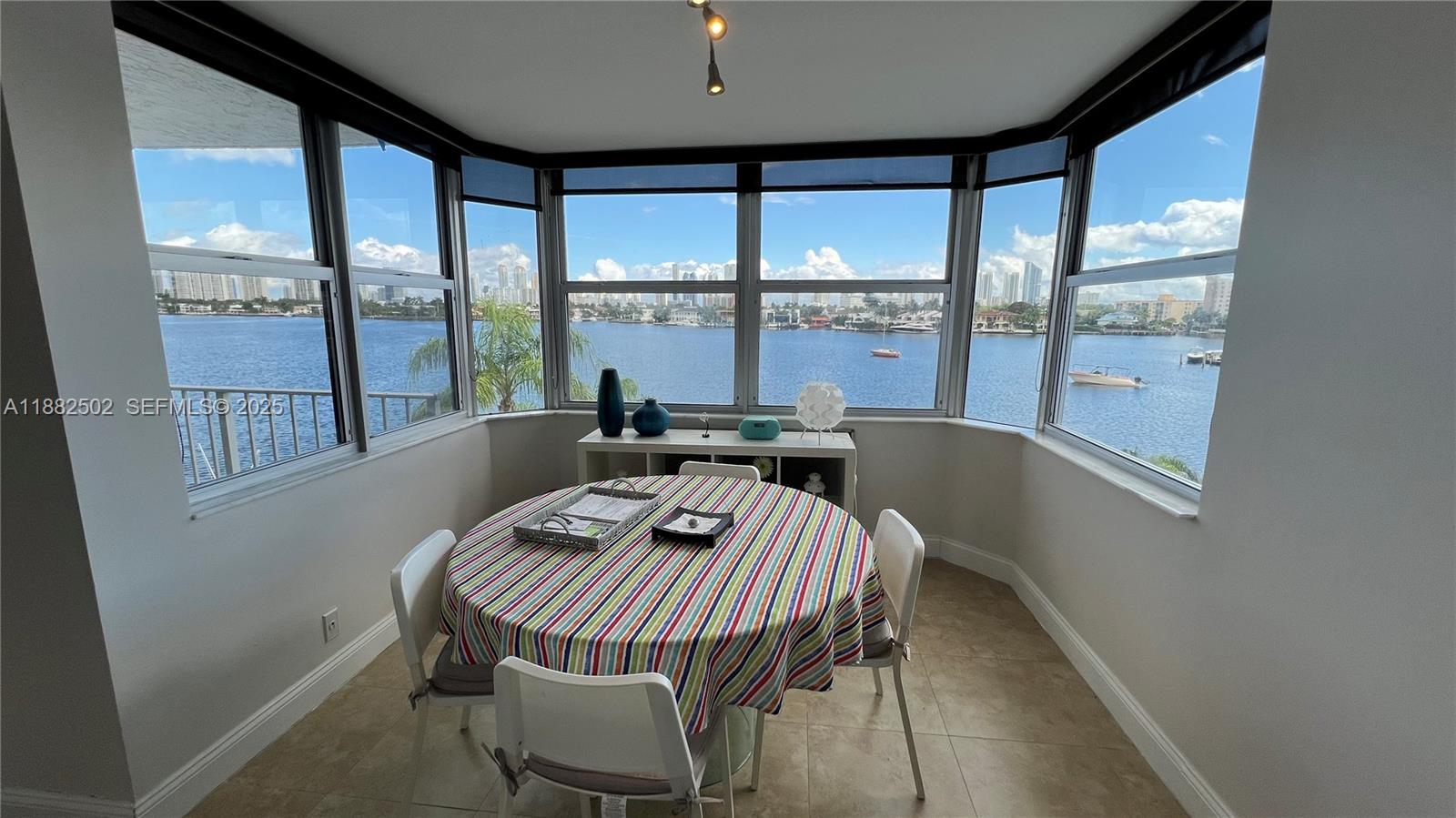 REEF SOUTH CONDO - Residential