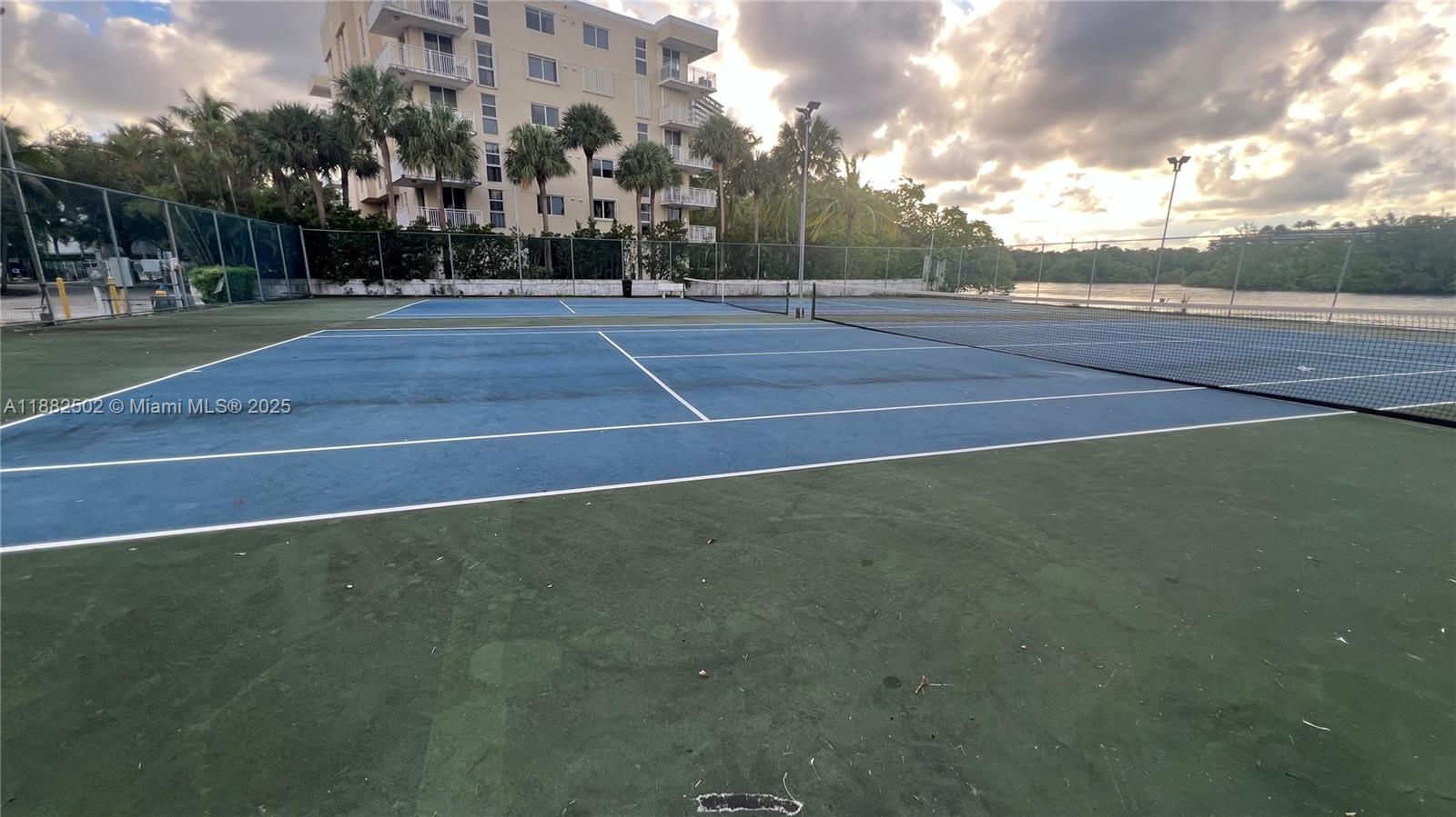 REEF SOUTH CONDO - Residential