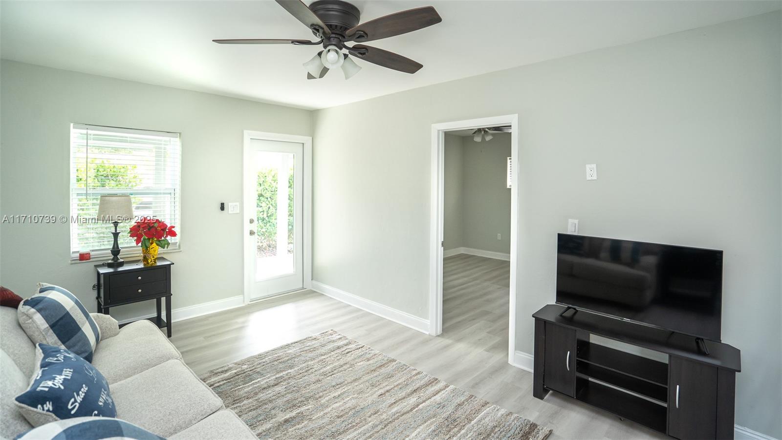 CORAL WAY PK SEC D - Residential