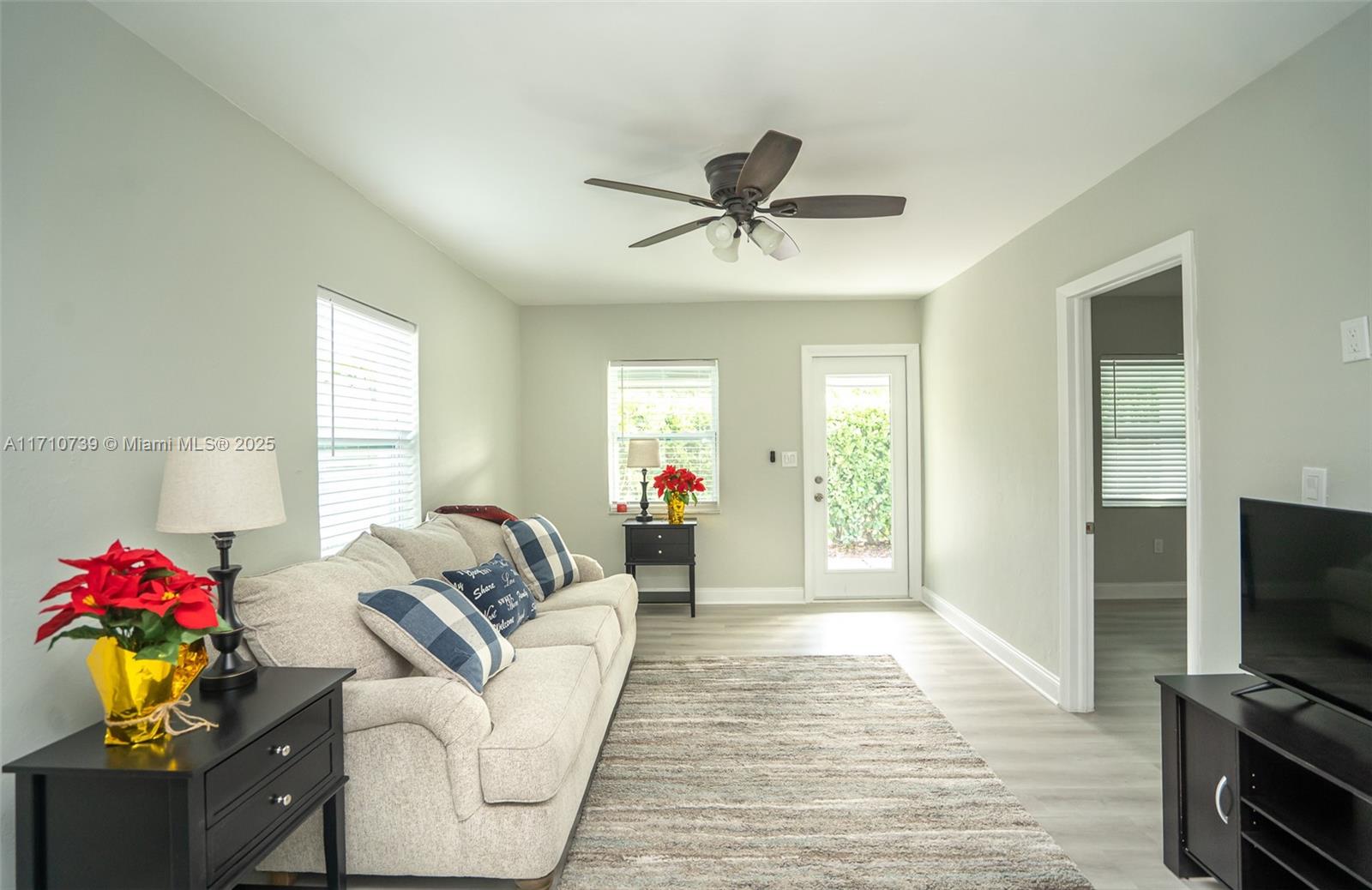 CORAL WAY PK SEC D - Residential