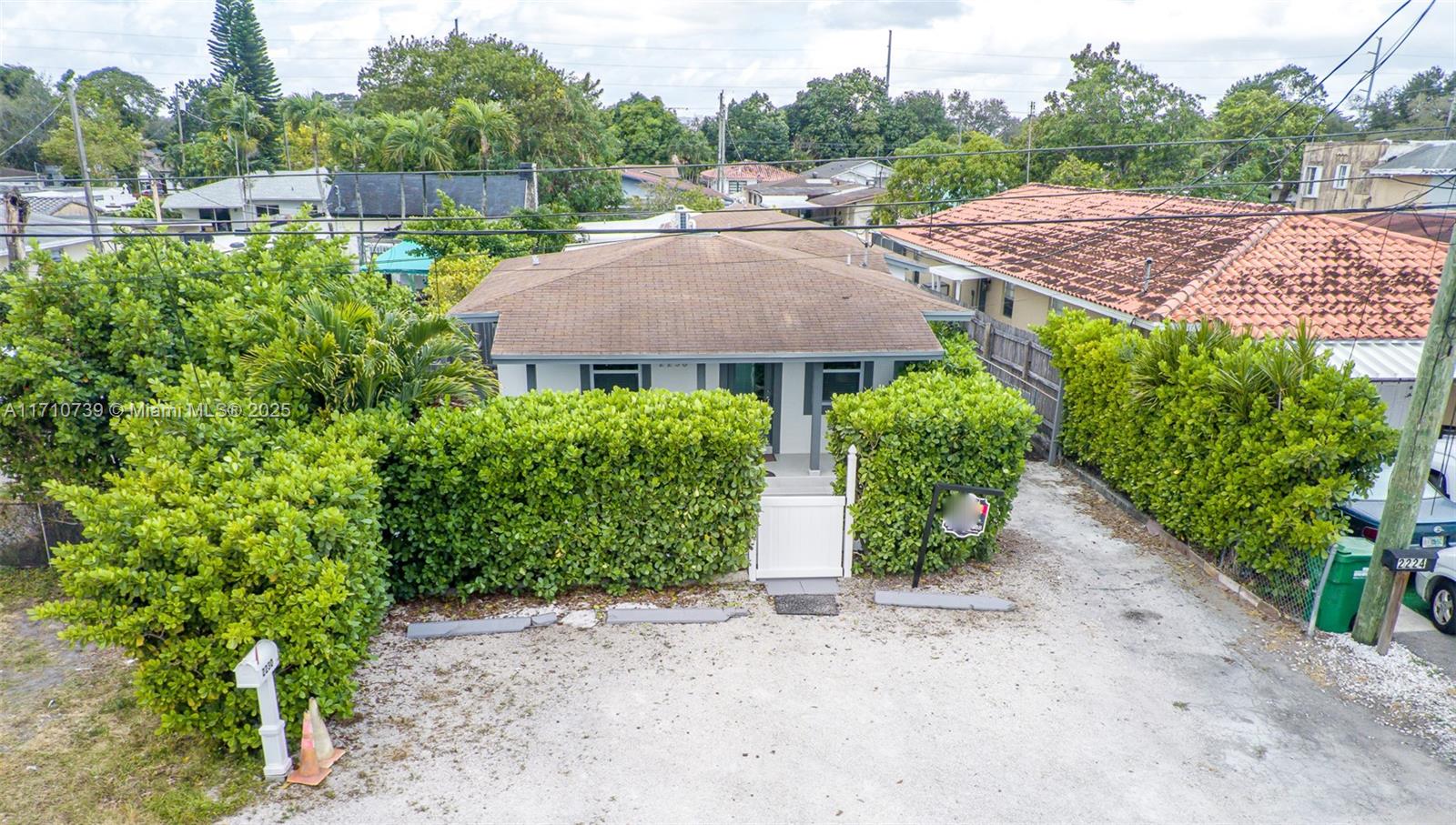 CORAL WAY PK SEC D - Residential
