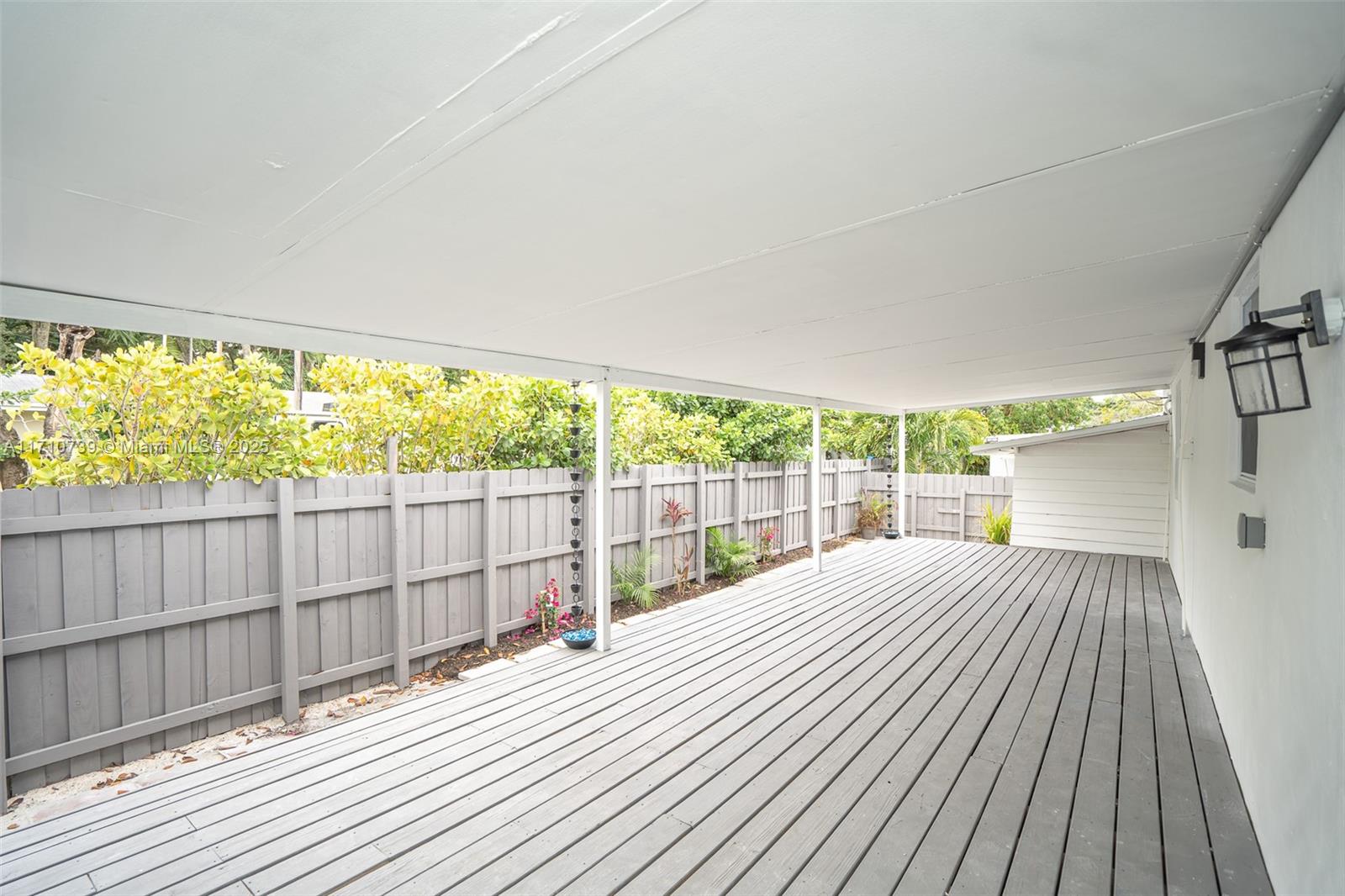 CORAL WAY PK SEC D - Residential