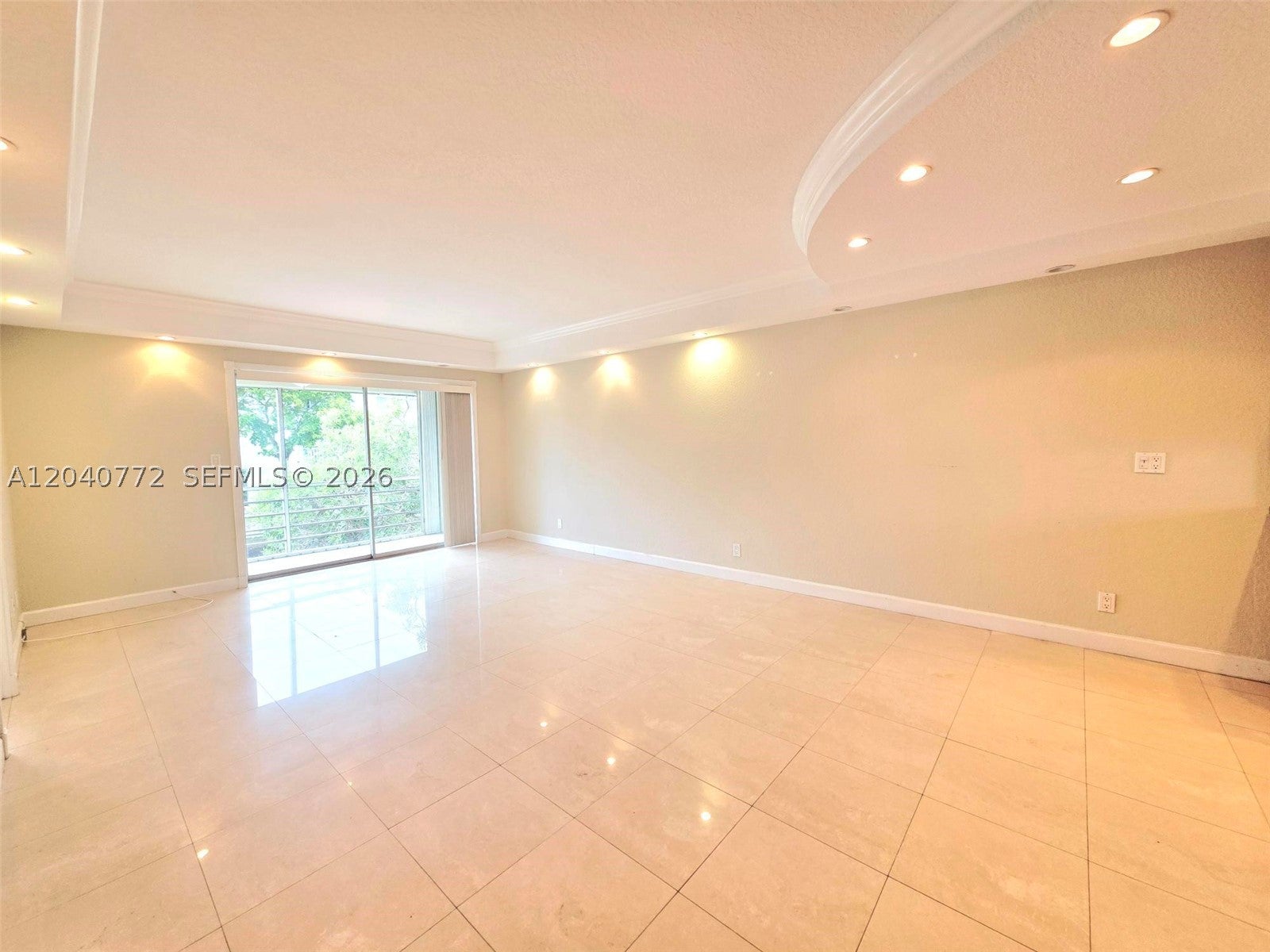 1400 NE 57th Ct 202