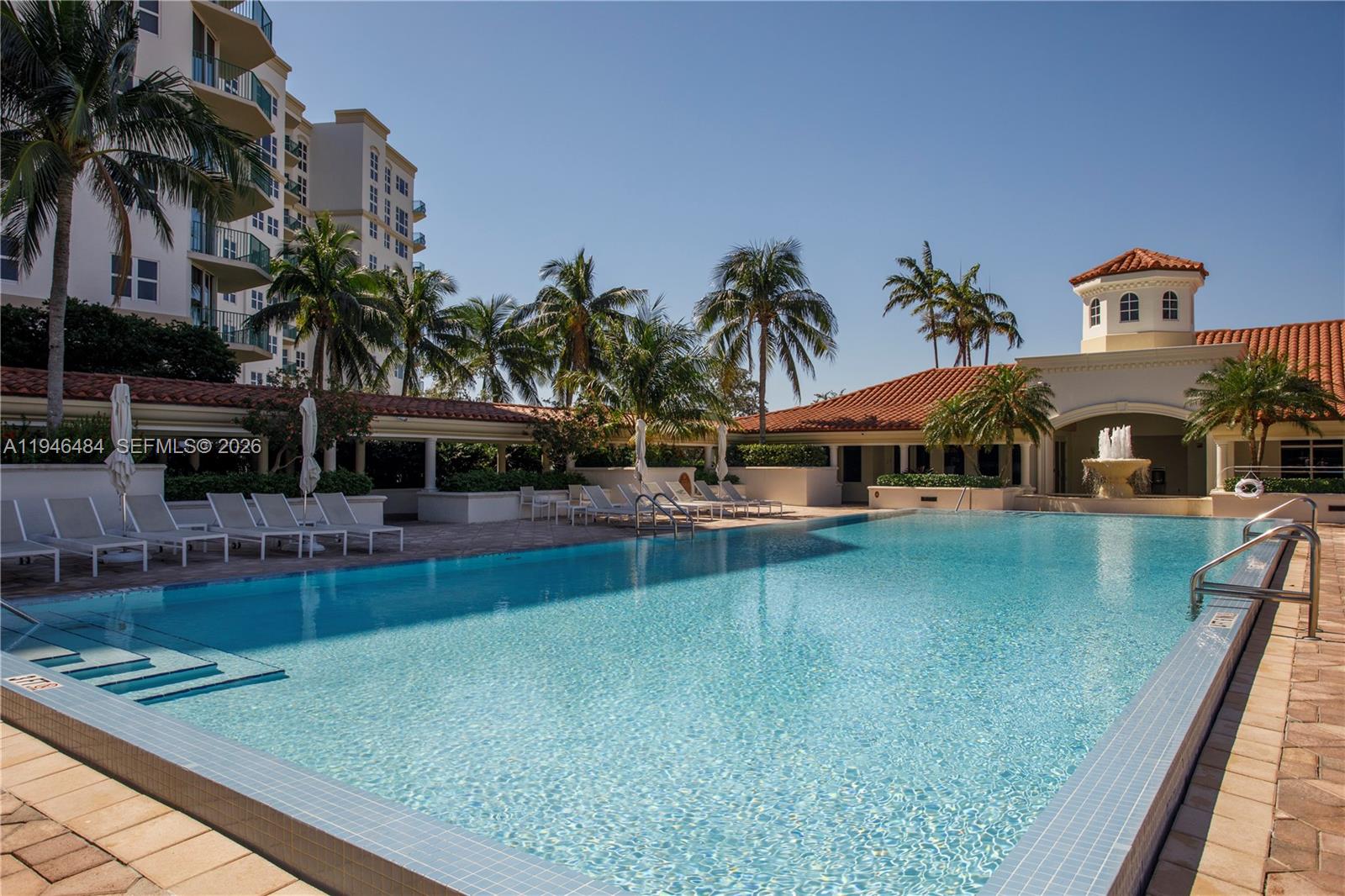 TURNBERRY VILLAGE SO TOWE - Residential