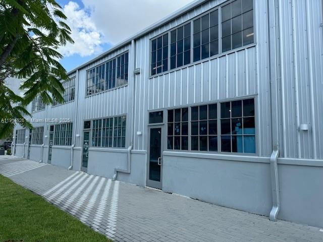 3385 Pan American Dr