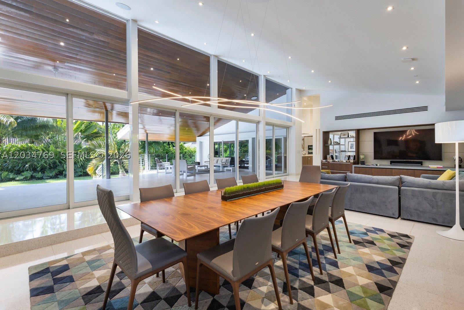 Photo 1 of 50 — 5780 Las Palmas Dr, Coral Gables, FL 33156