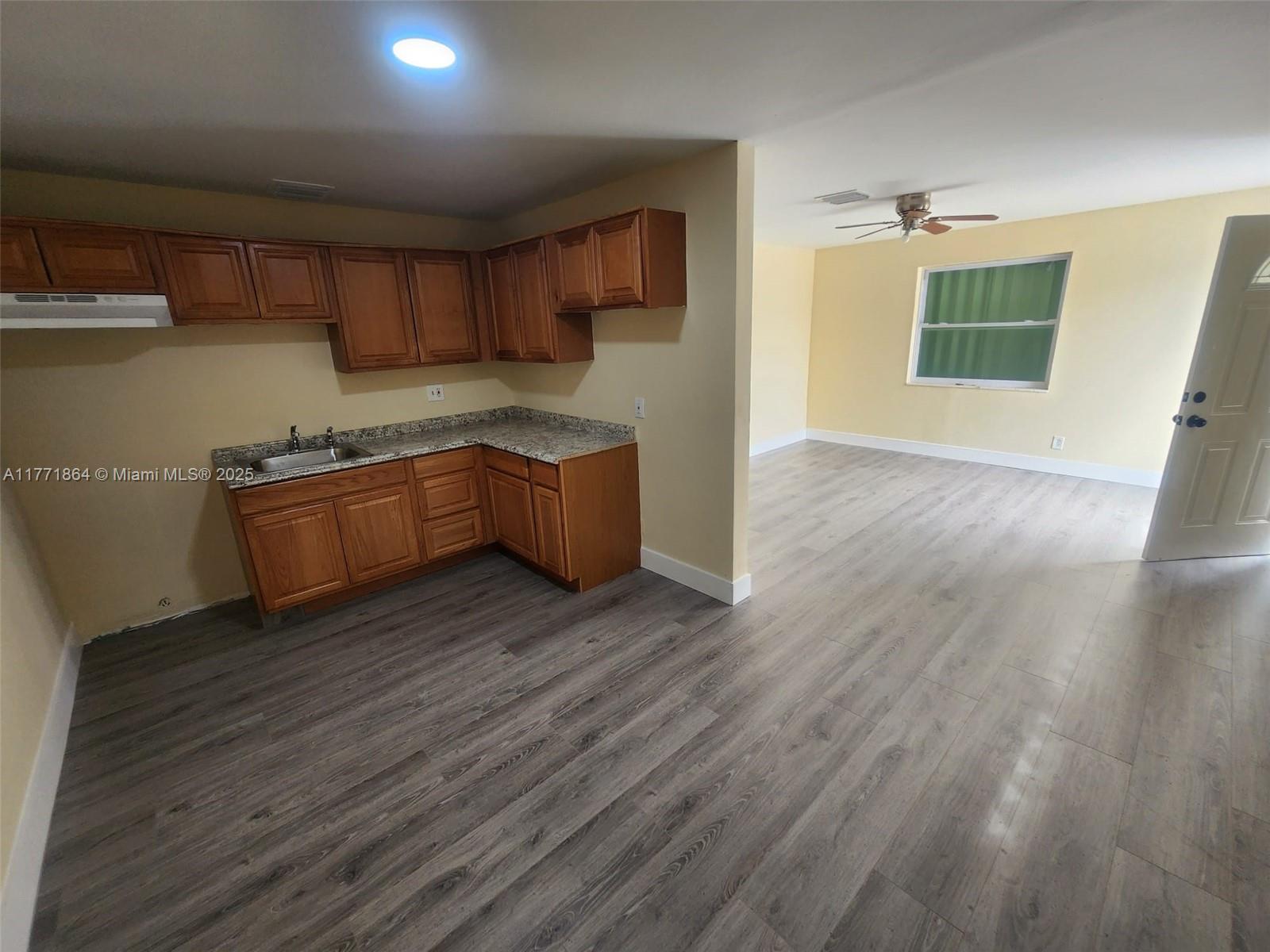 INLET CITY - Residential Lease