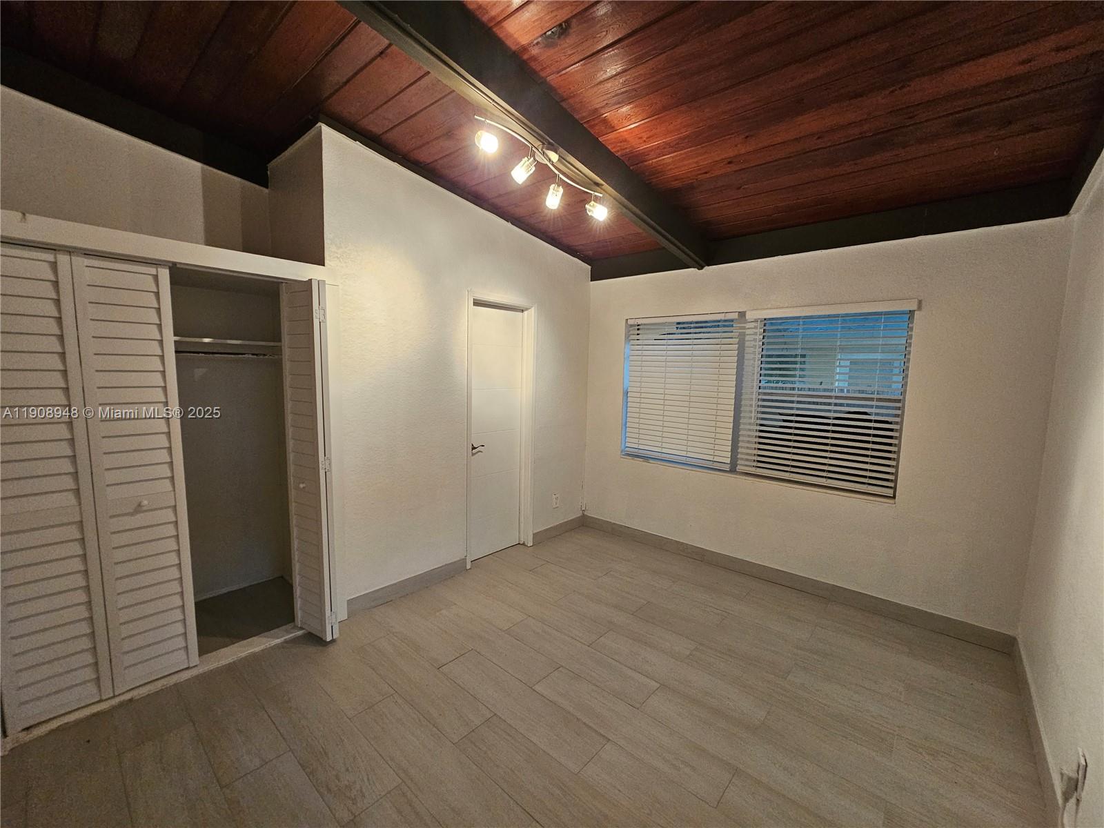 DANIA BEACH SUB - Residential Lease