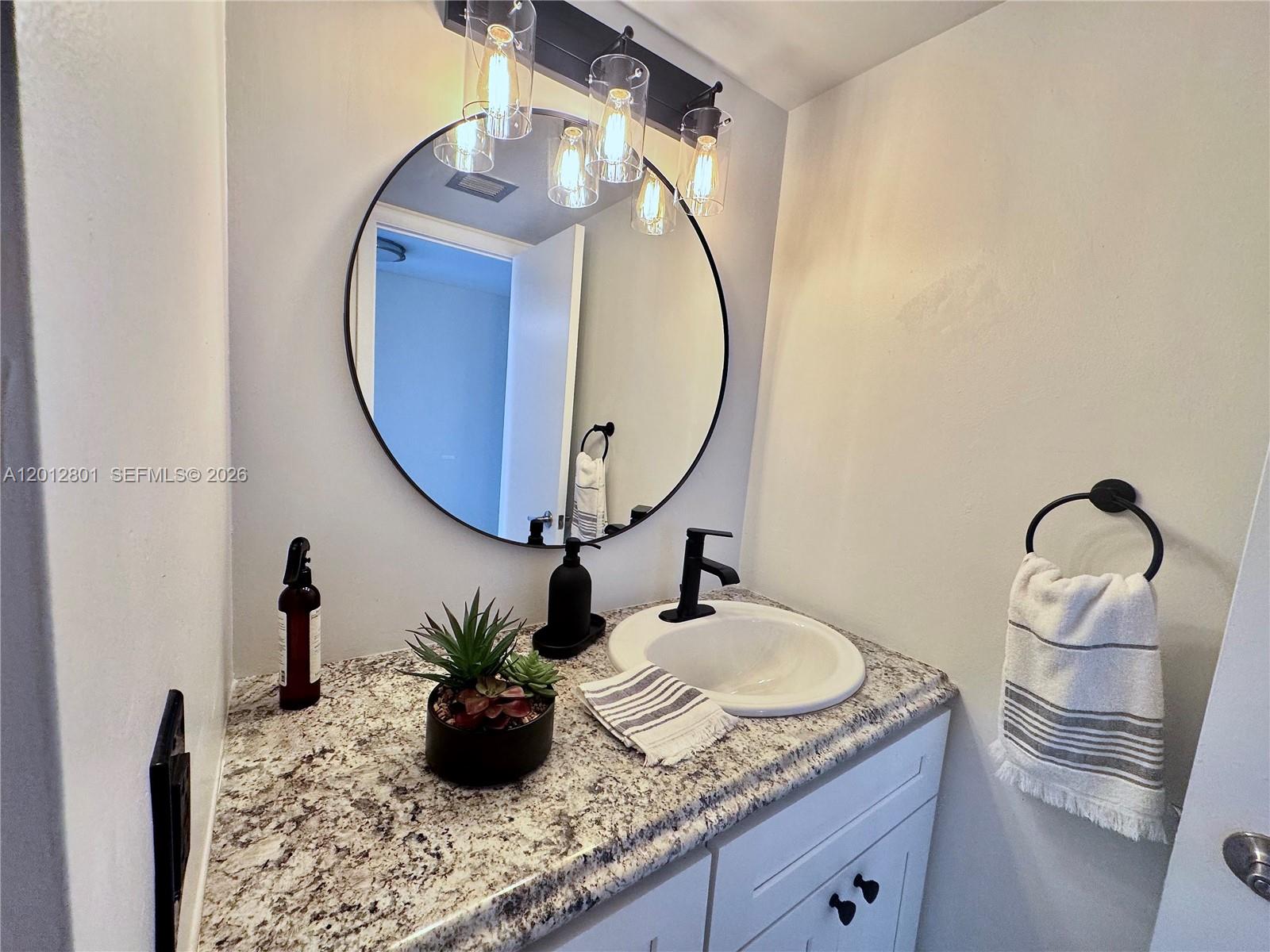 ADMIRALS PORT CONDO - EAS - Residential Lease