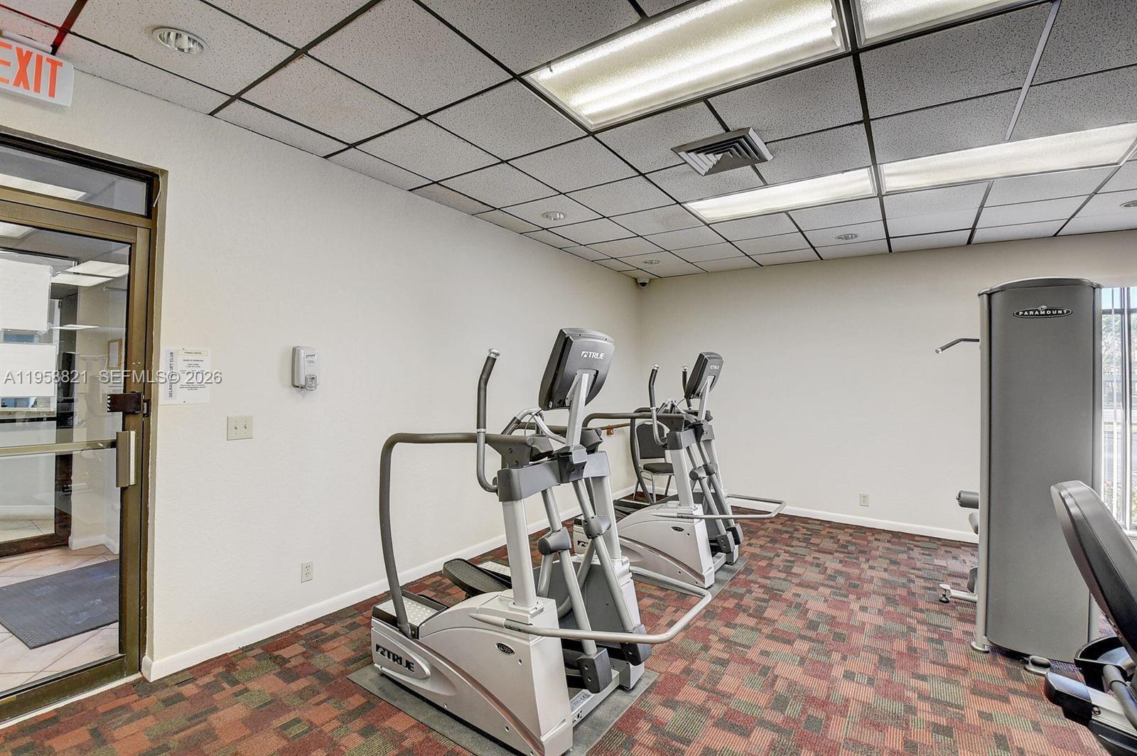 LAVERS DELRAY RACQUET CLU - Residential