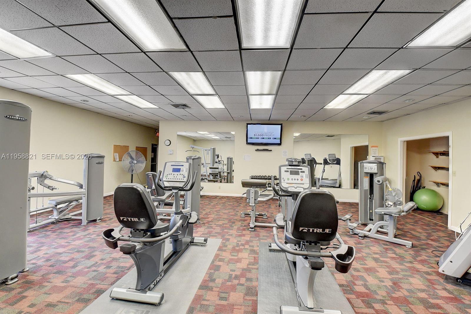 LAVERS DELRAY RACQUET CLU - Residential