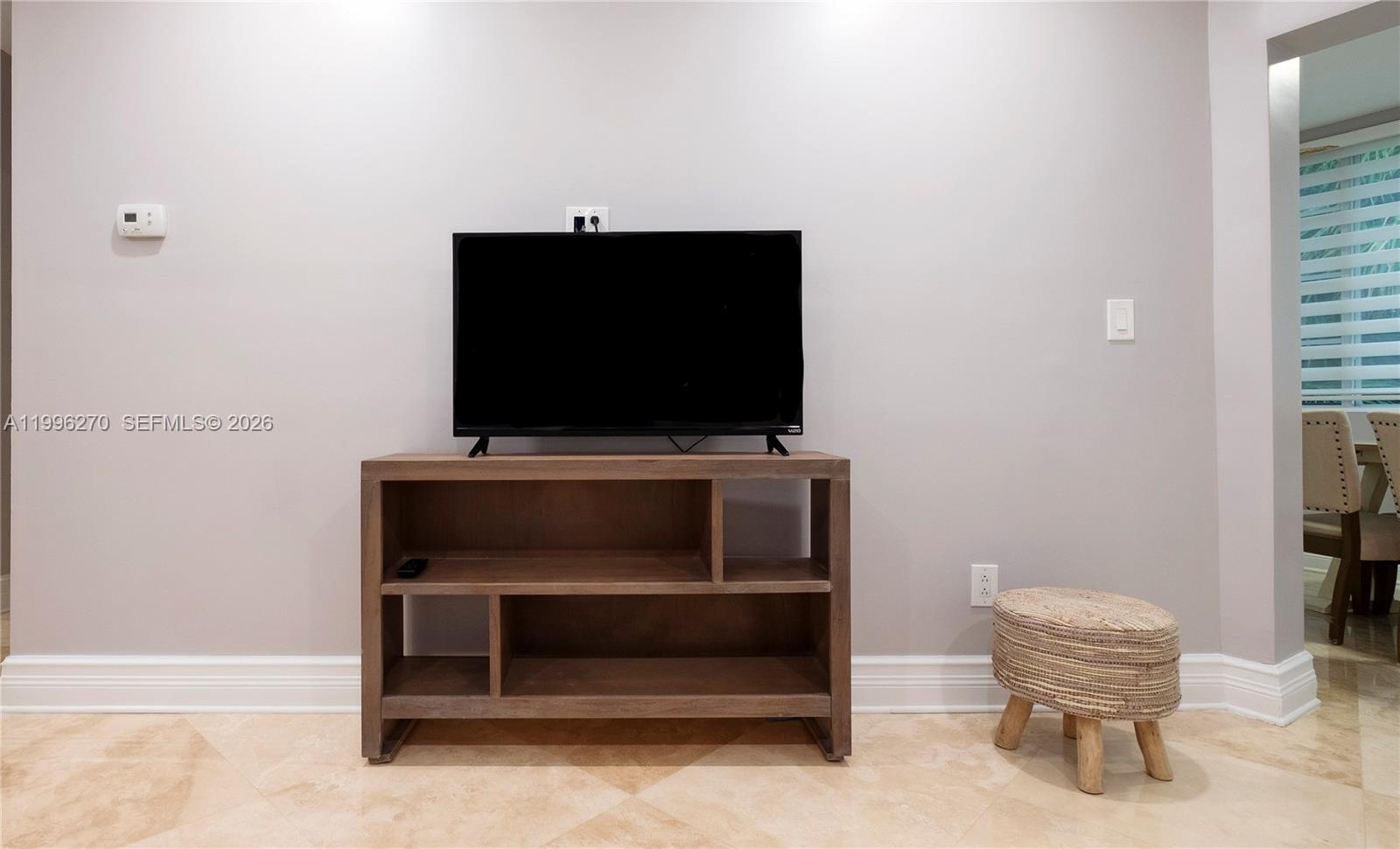 SKY LAKE GARDENS NO 2 CON - Residential Lease