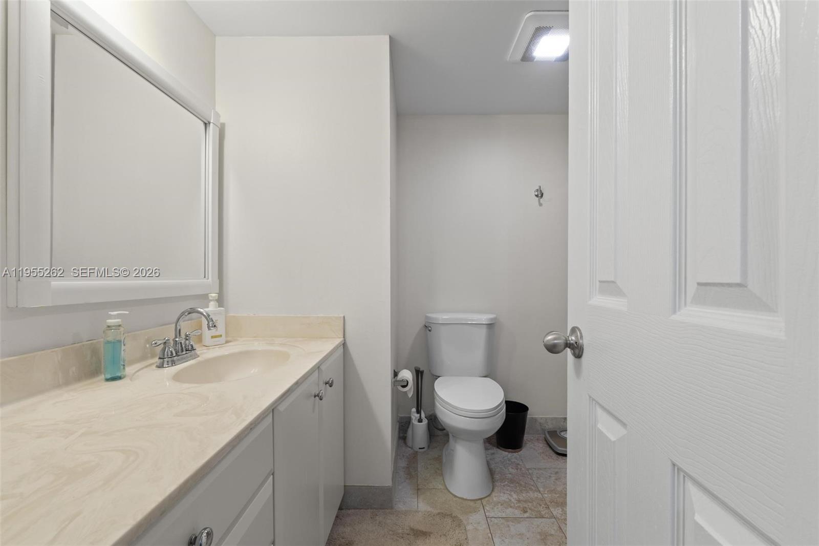 CLUB ROYALE CONDO - Residential