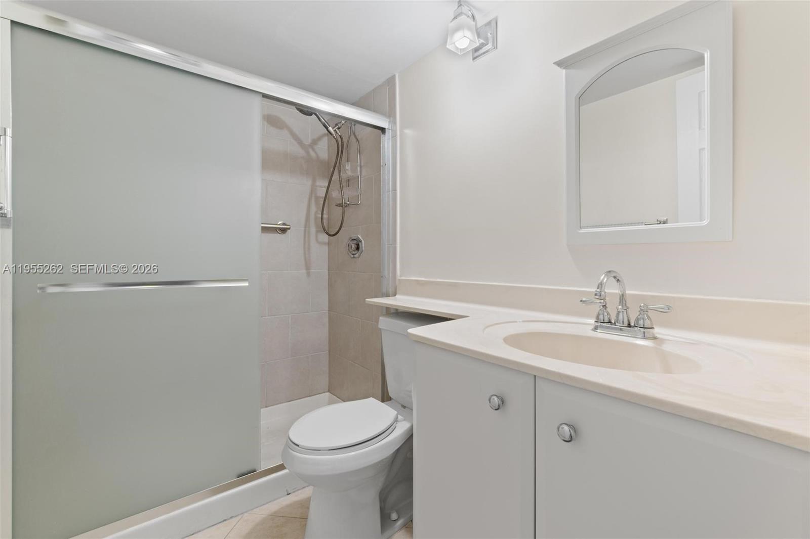 CLUB ROYALE CONDO - Residential