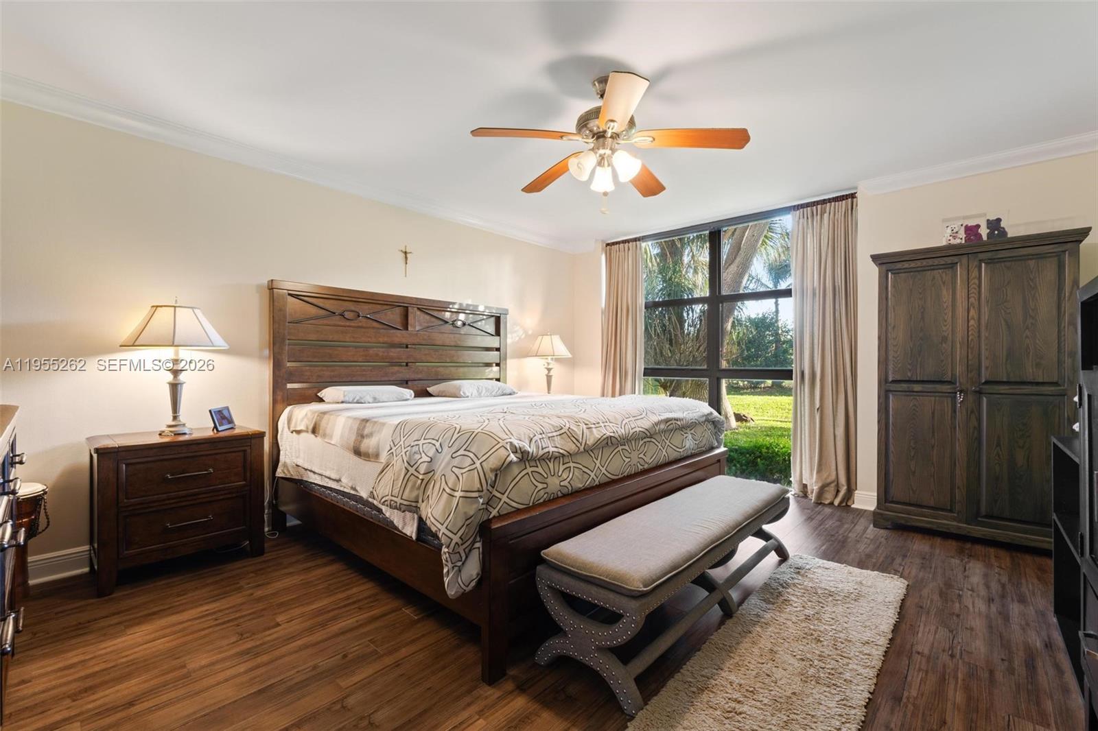 CLUB ROYALE CONDO - Residential