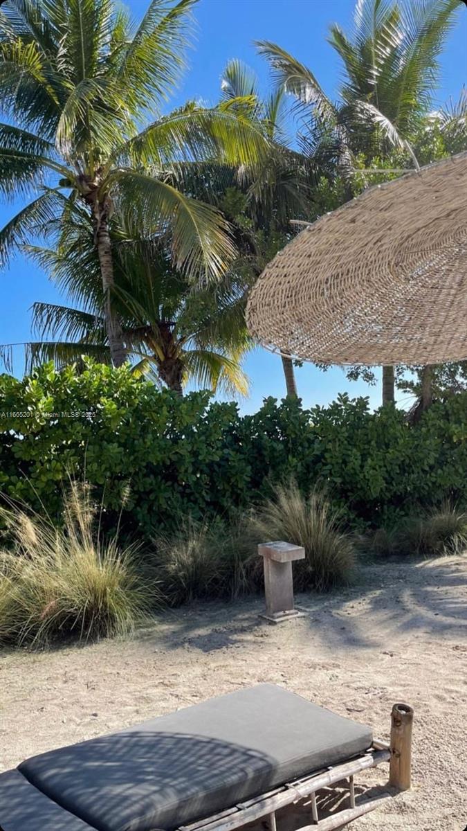 RONEY PALACE CONDO - Residential