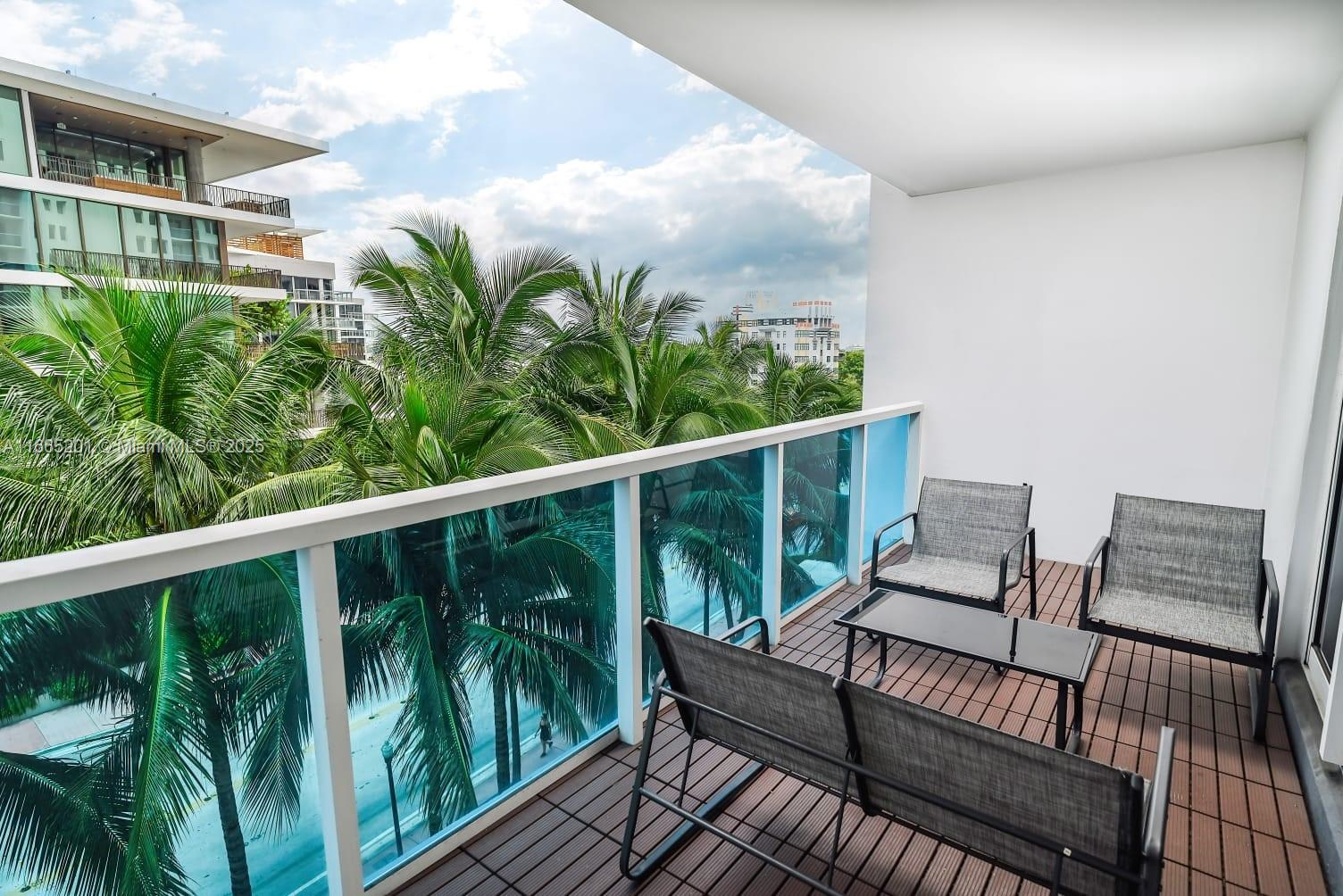 RONEY PALACE CONDO - Residential