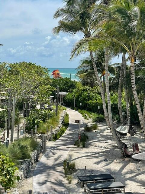 RONEY PALACE CONDO - Residential