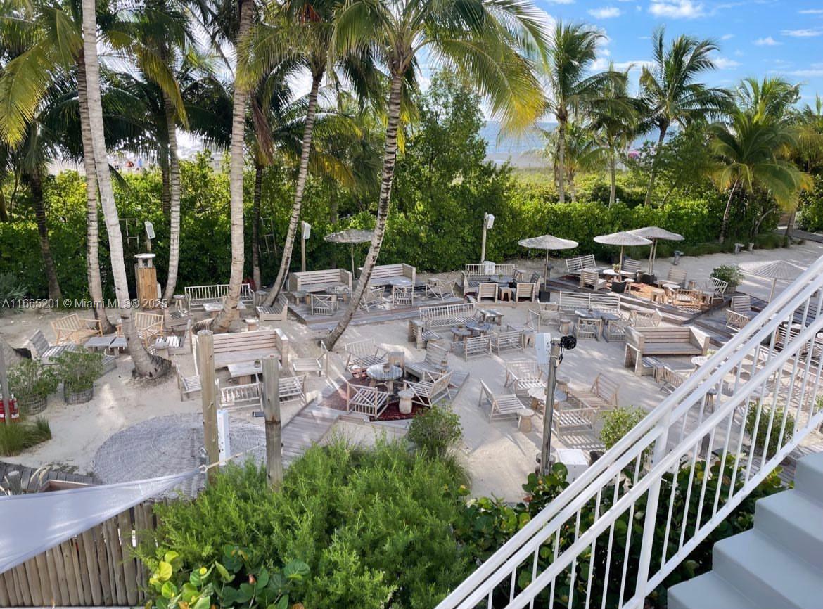 RONEY PALACE CONDO - Residential