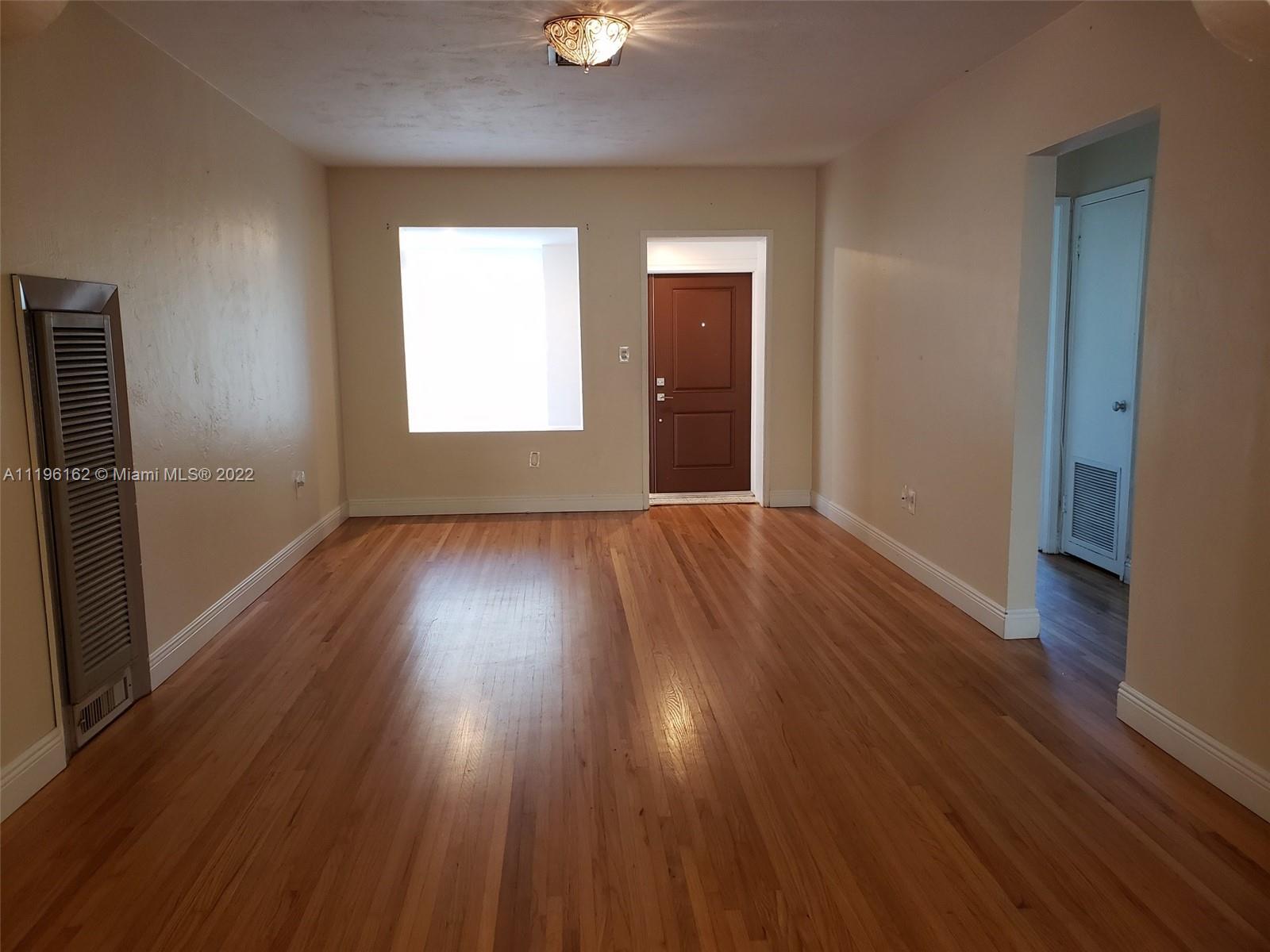 REV PL OF COUNTRY CLUB ES - Residential Lease