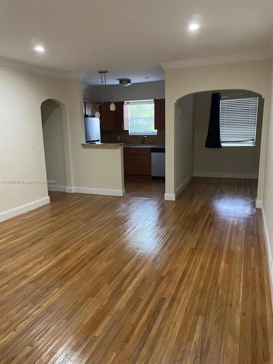 Miami Beach, Florida 33140, United States, ,1 BathroomBathrooms,Residential,Active,158612