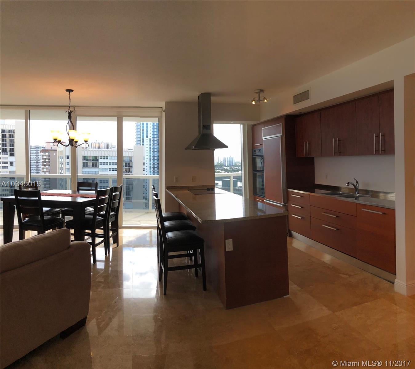 BEACH CLUB CONDO - Residential Lease