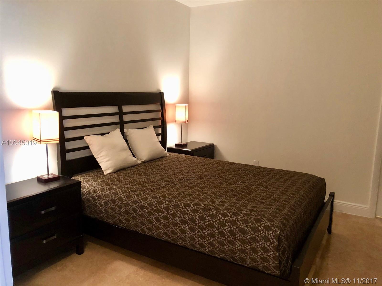 BEACH CLUB CONDO - Residential Lease