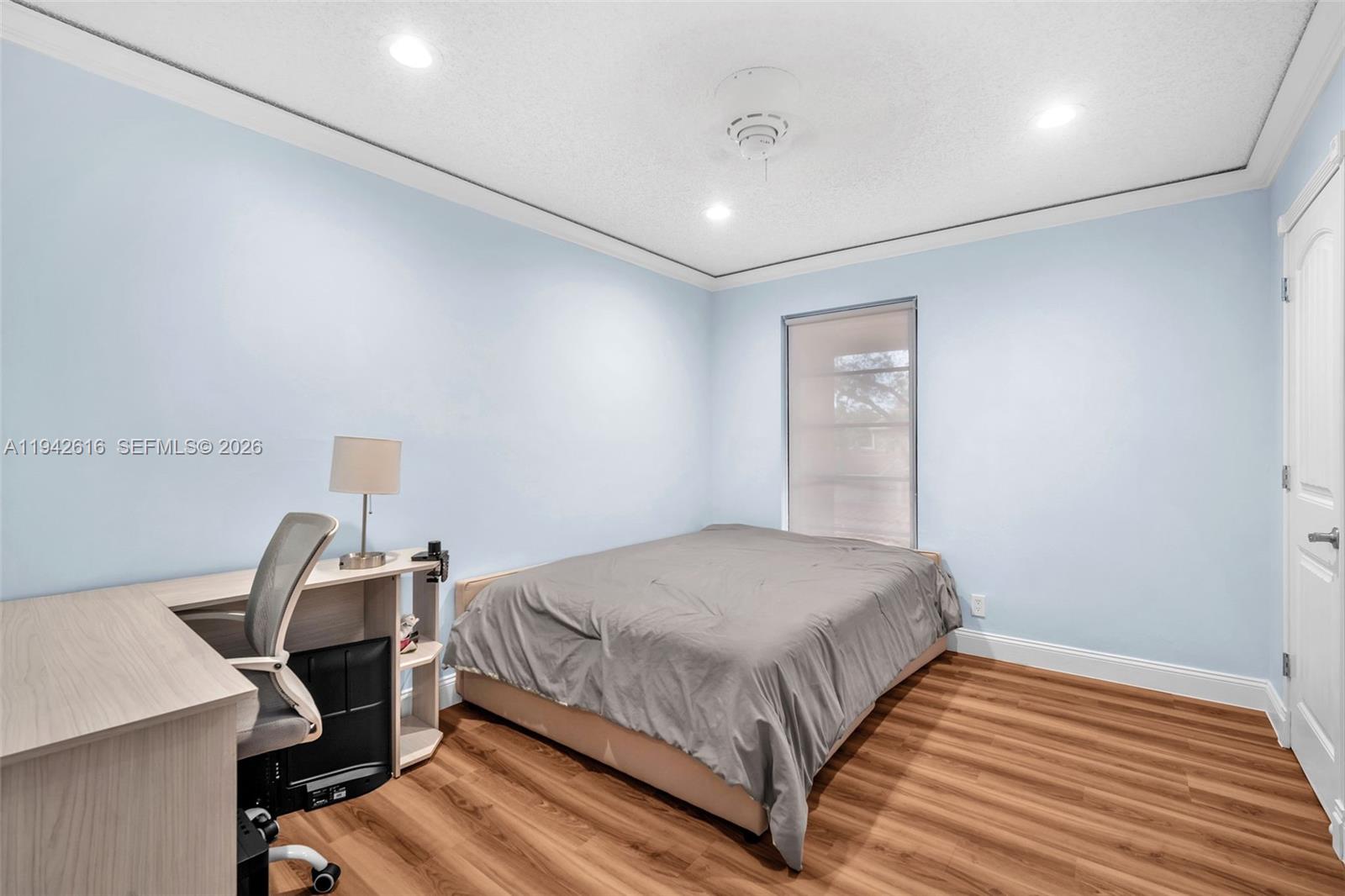 TOWNHOUSES OF EMERALD HIL - Residential