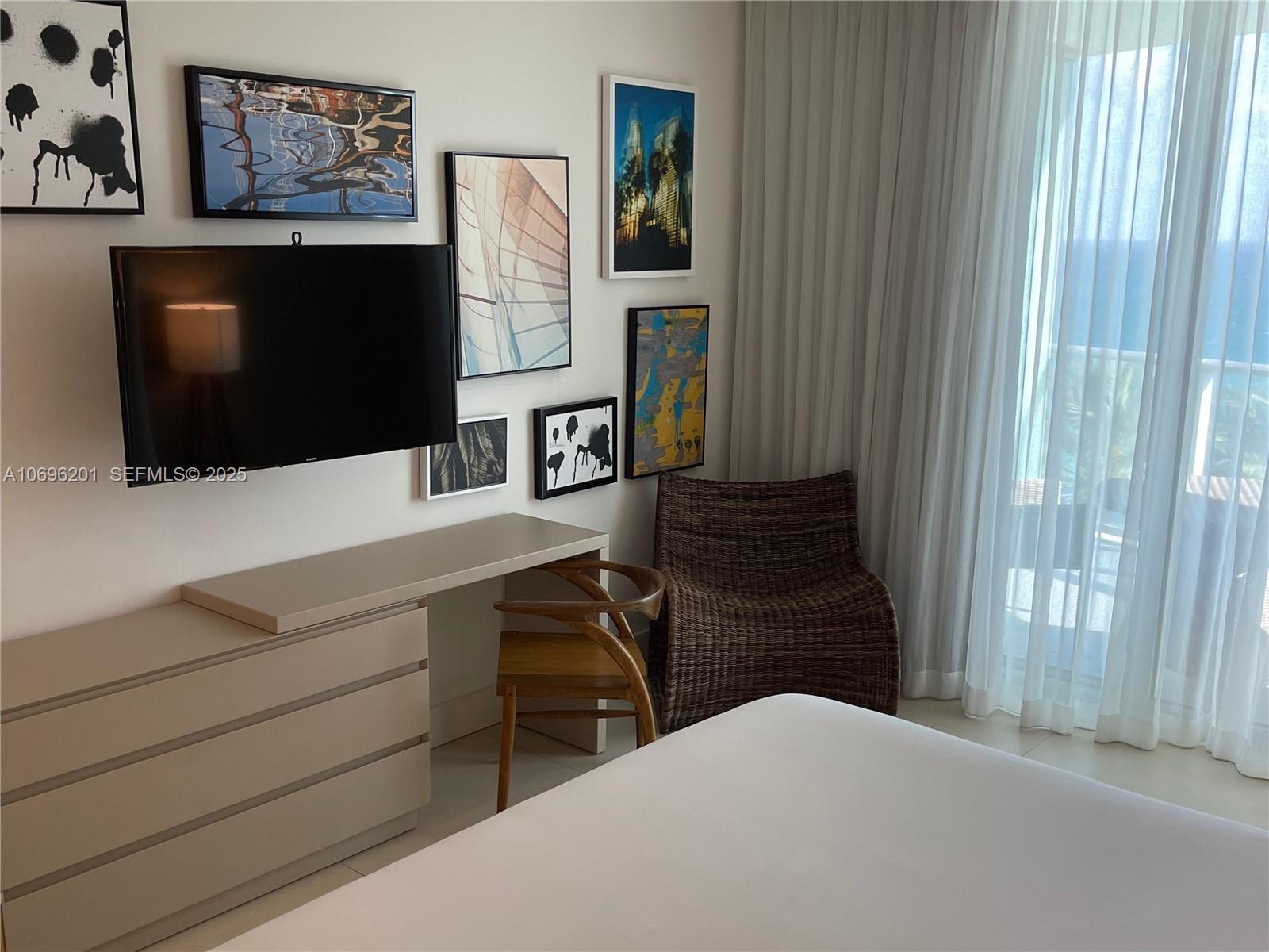 4111 S OCEAN DR 1107