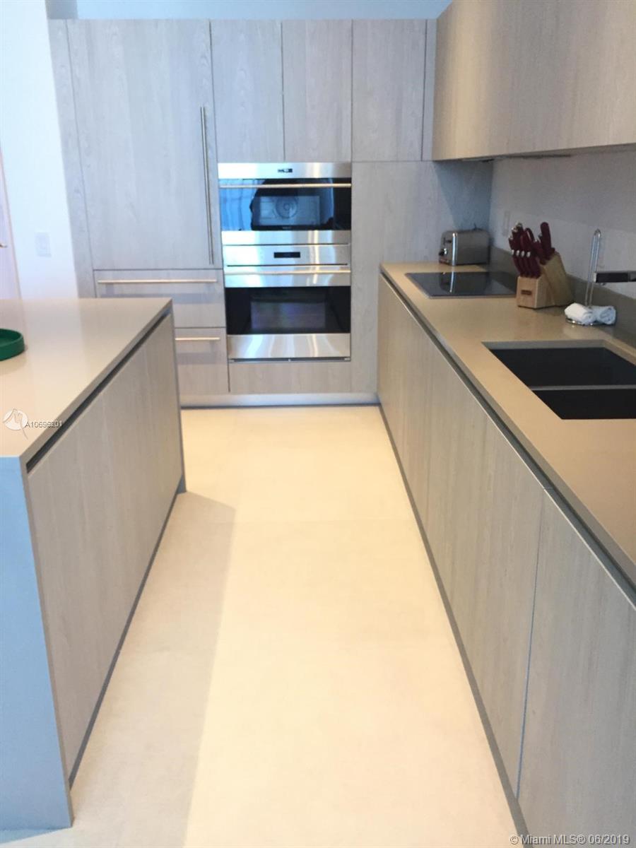 HYDE - Residential Lease