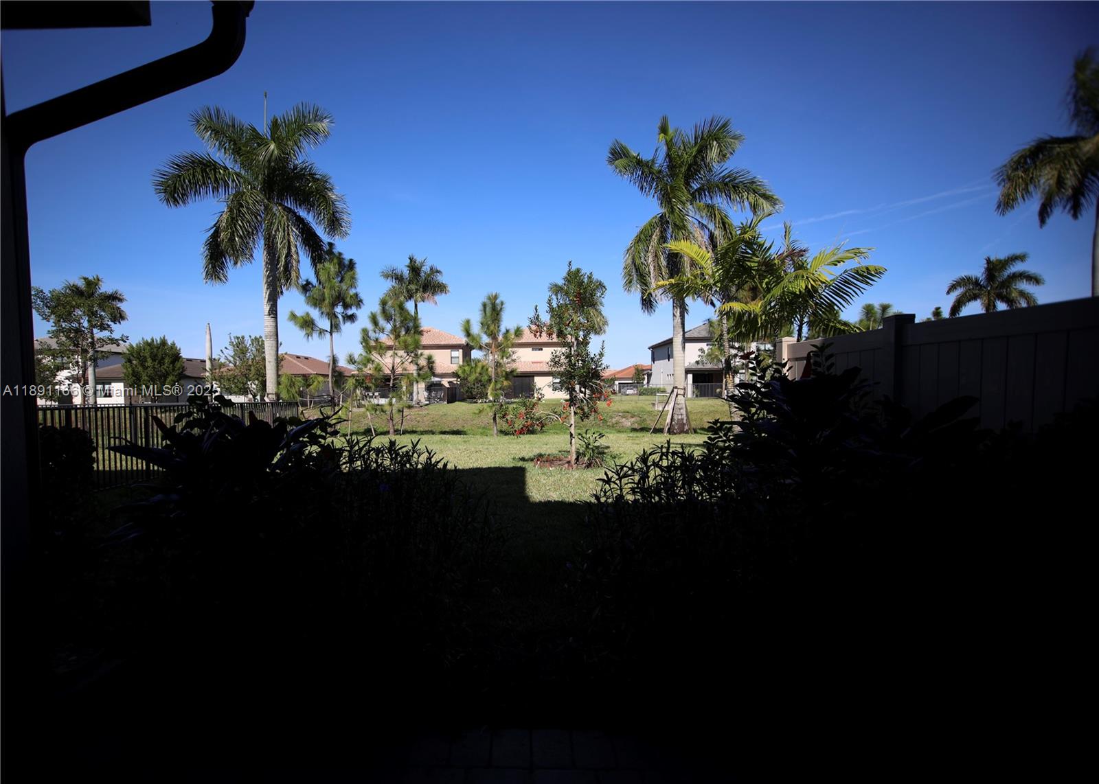 FIELDS AT GULFSTREAM POLO - Residential Lease