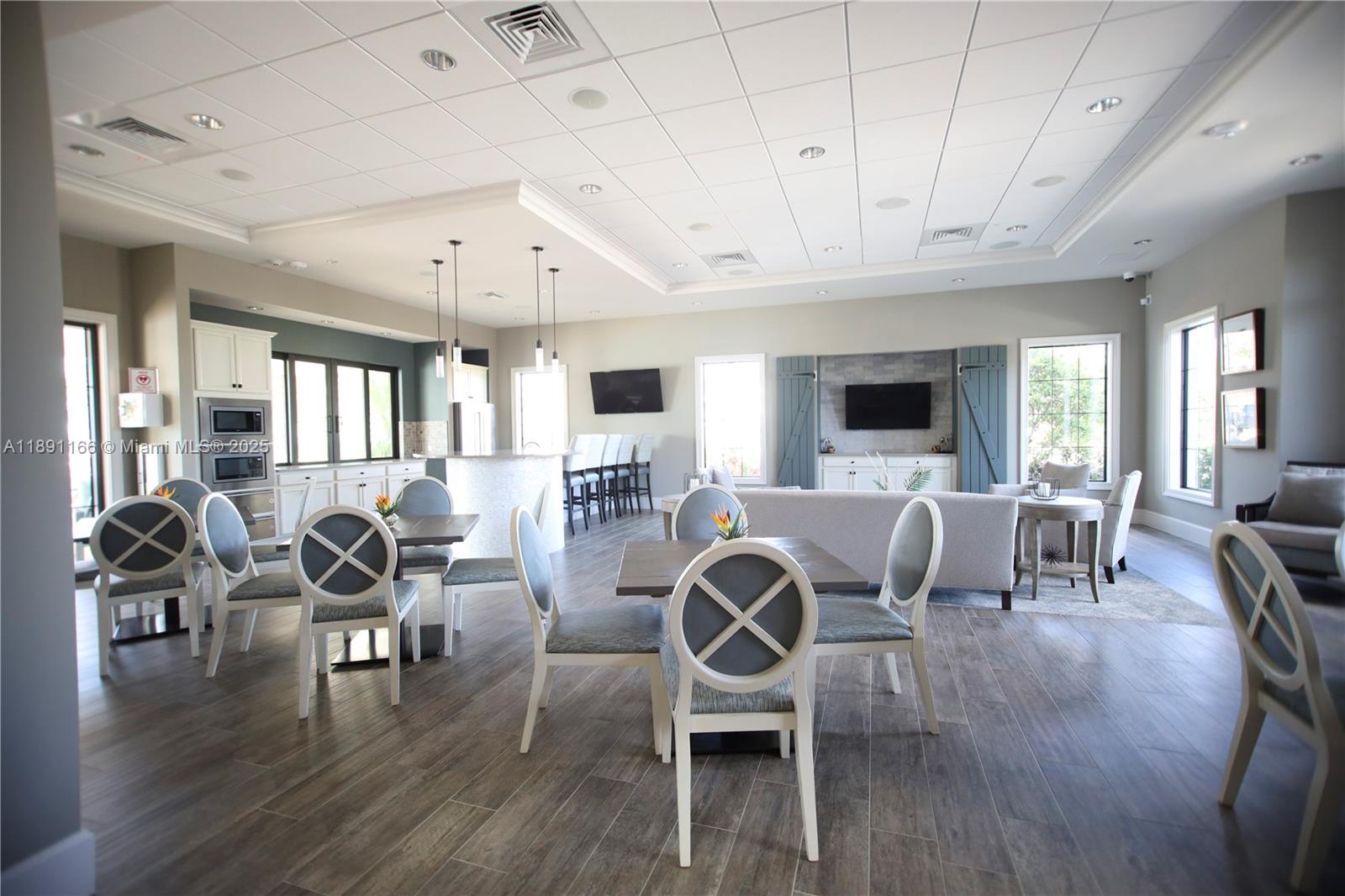 FIELDS AT GULFSTREAM POLO - Residential Lease