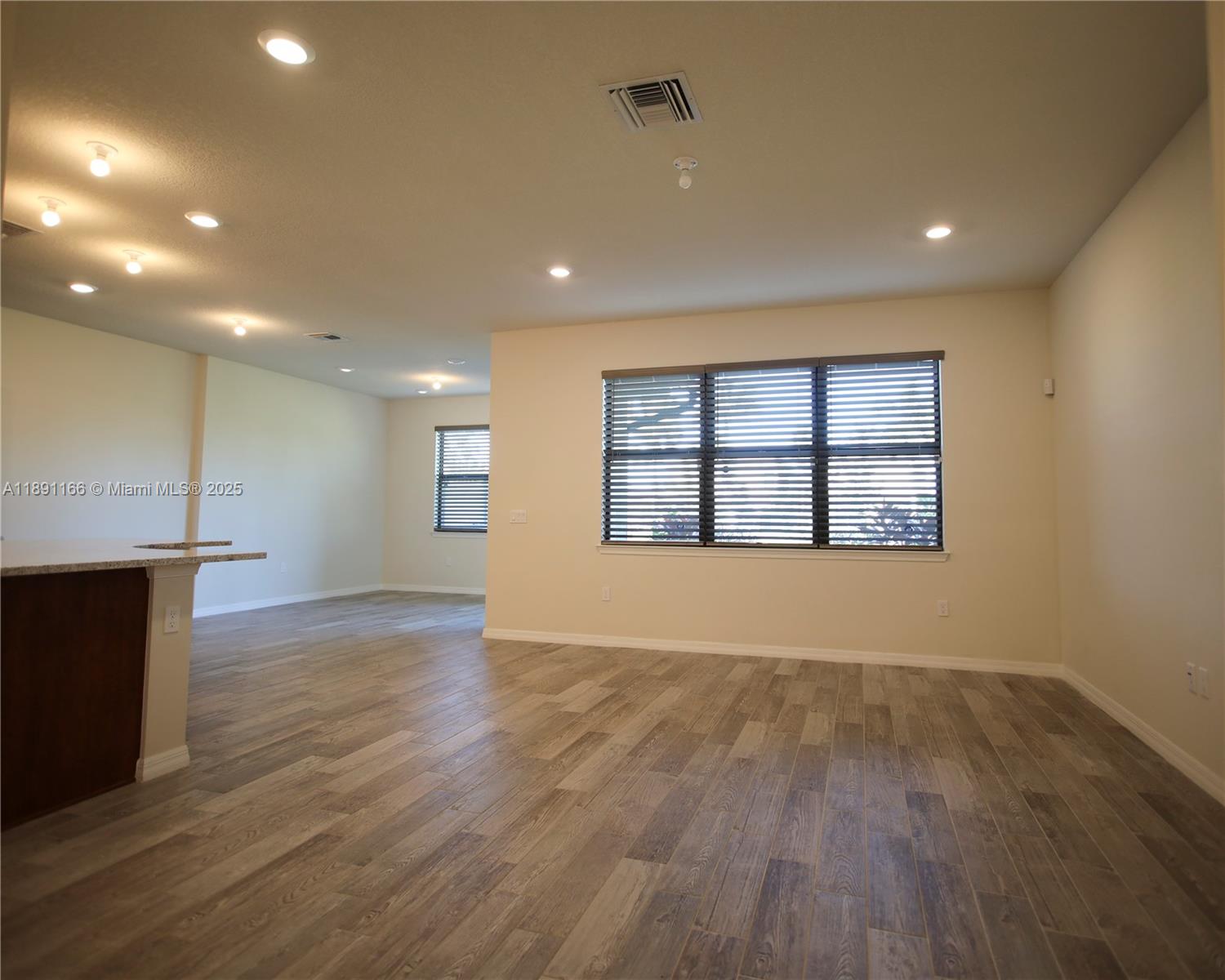 FIELDS AT GULFSTREAM POLO - Residential Lease