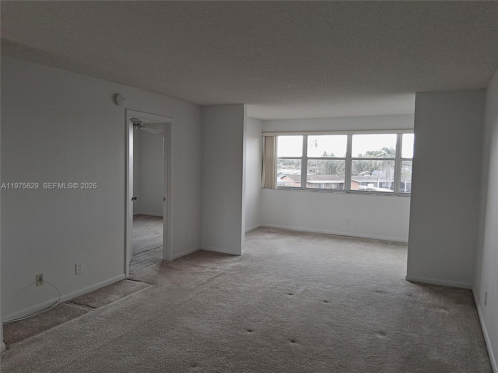 SUNRISE LAKES 213 CONDO - Residential