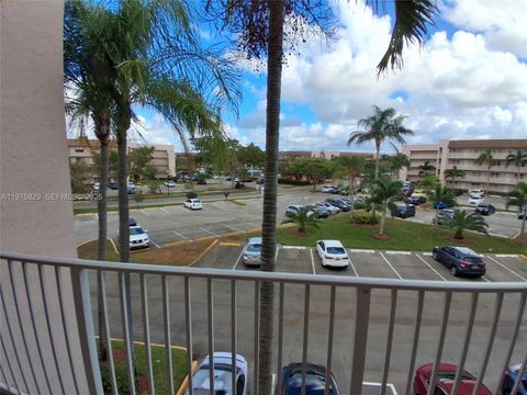 Tiny photo for 2635 NW 104th Ave #310, Sunrise, FL 33322 (MLS # A11975829)