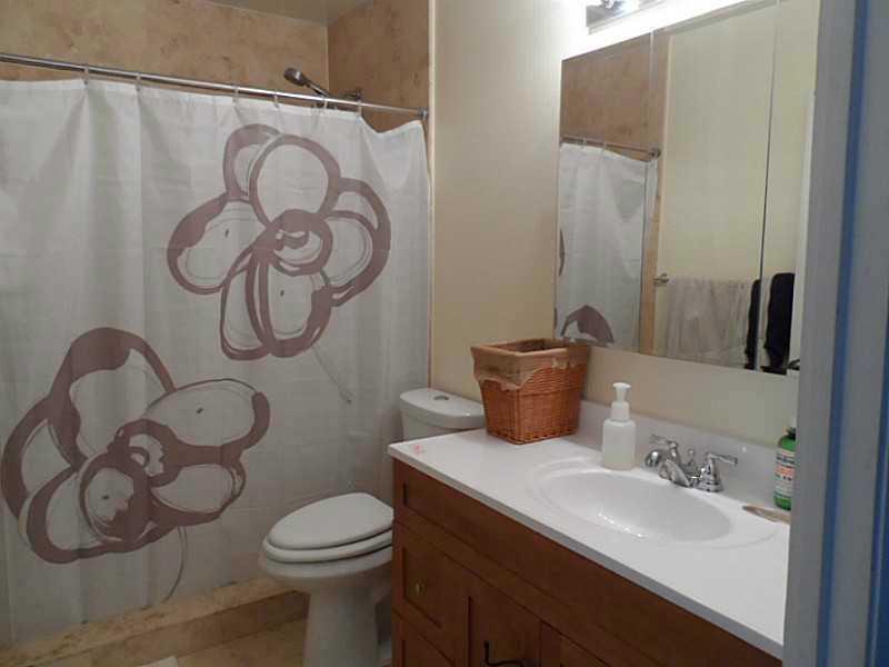 DEERWOOD PART IV - Residential Lease