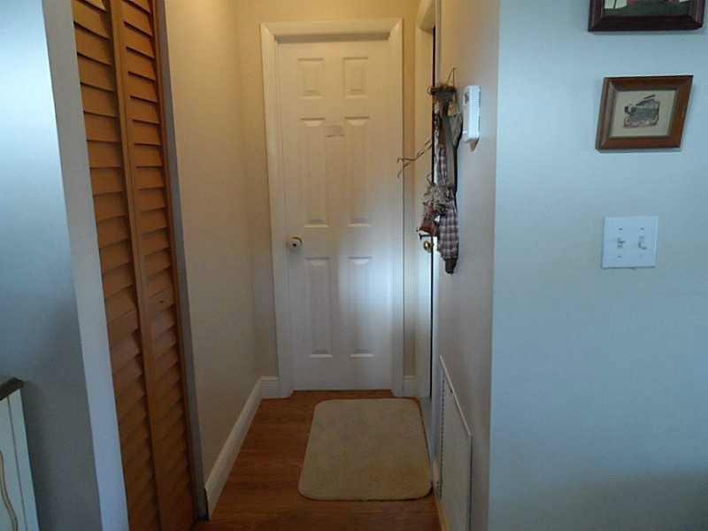 DEERWOOD PART IV - Residential Lease