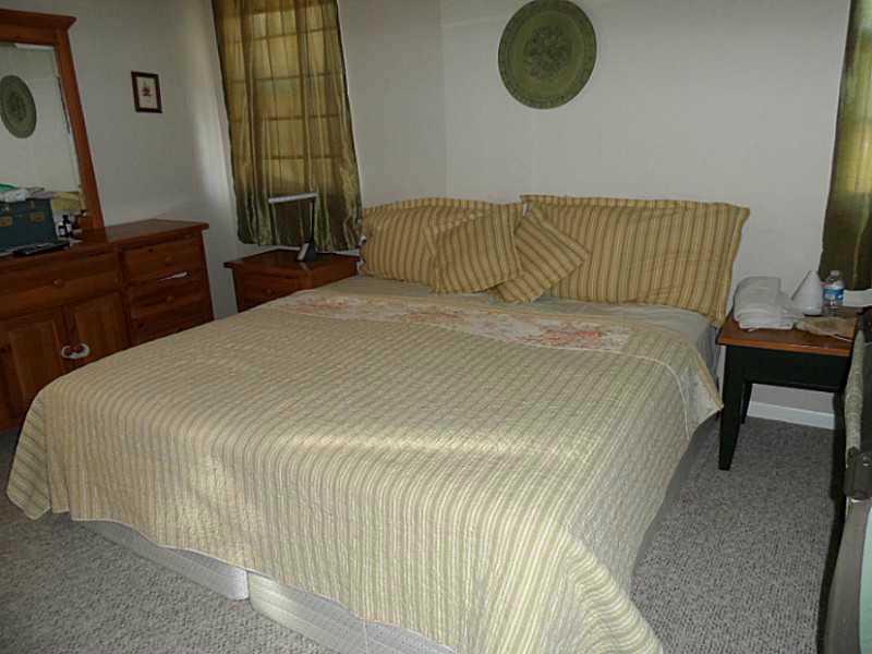 DEERWOOD PART IV - Residential Lease