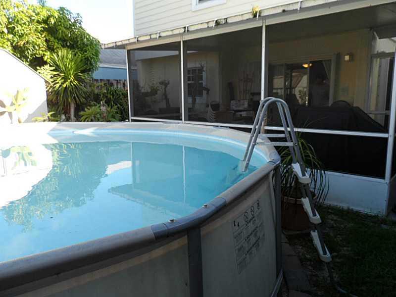 DEERWOOD PART IV - Residential Lease