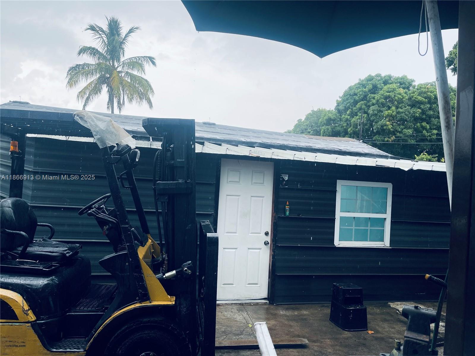 Tropics Amd - Residential