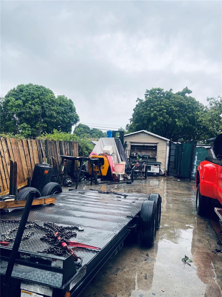 Tropics Amd - Residential