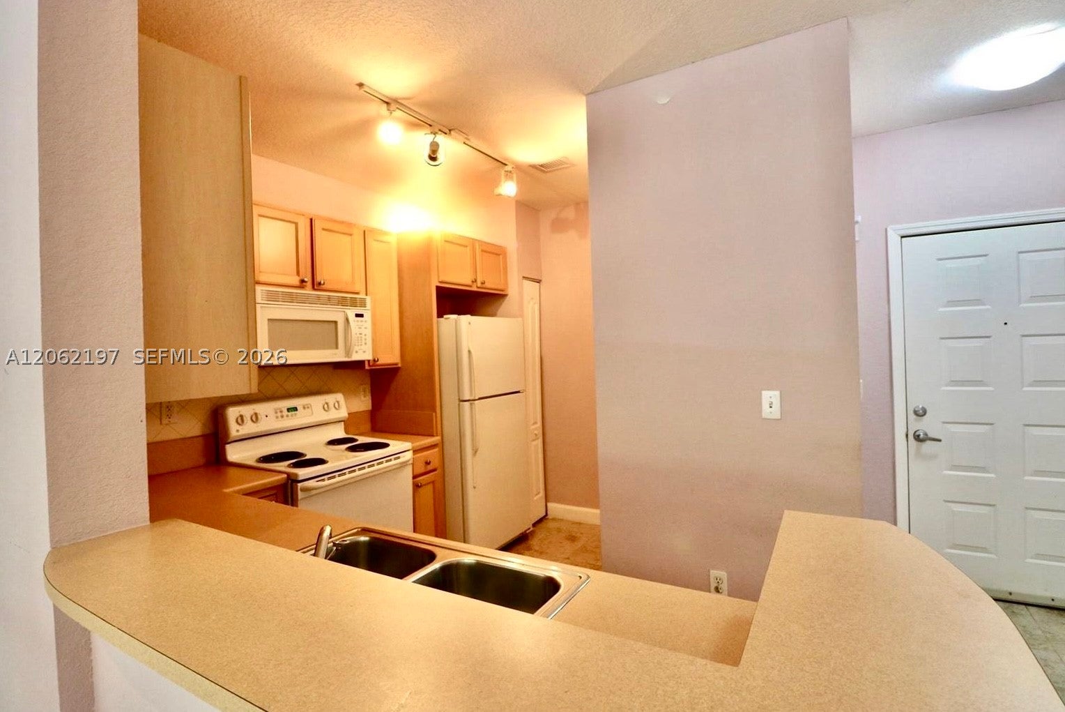 6001 SW 70th St 117