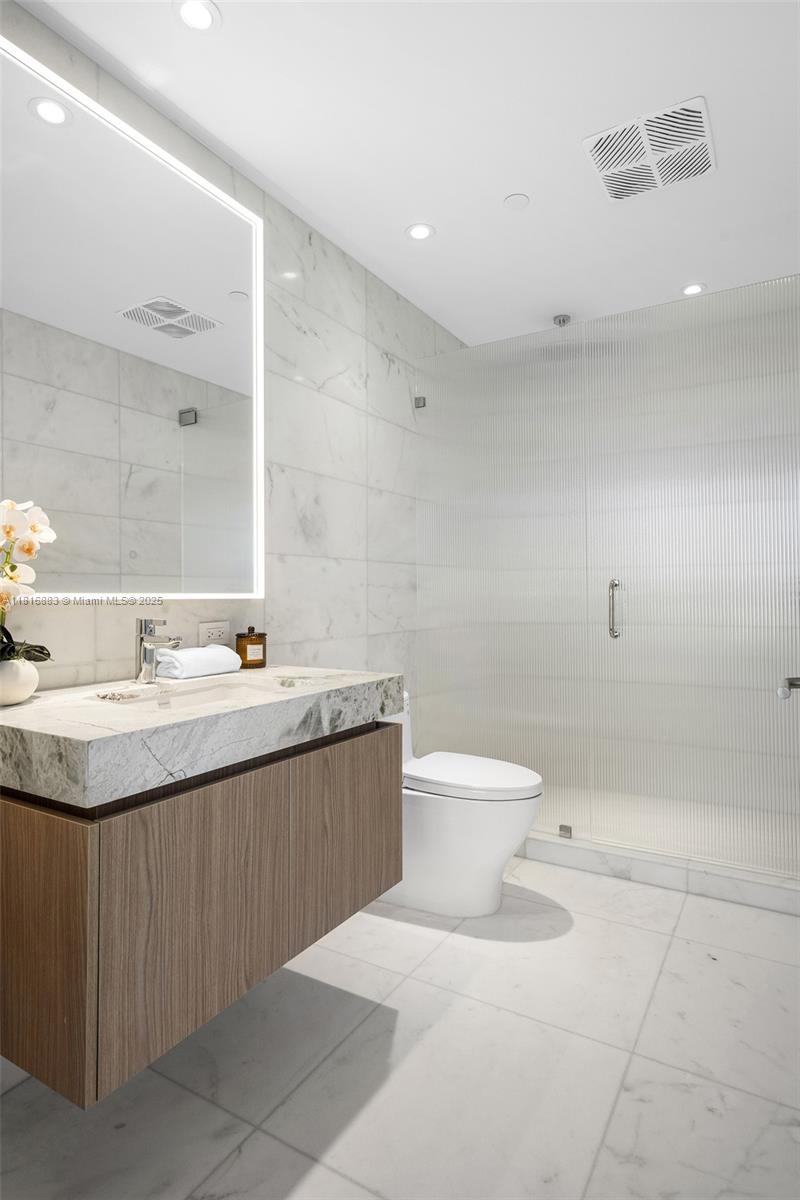 Five Park - Residential Lease