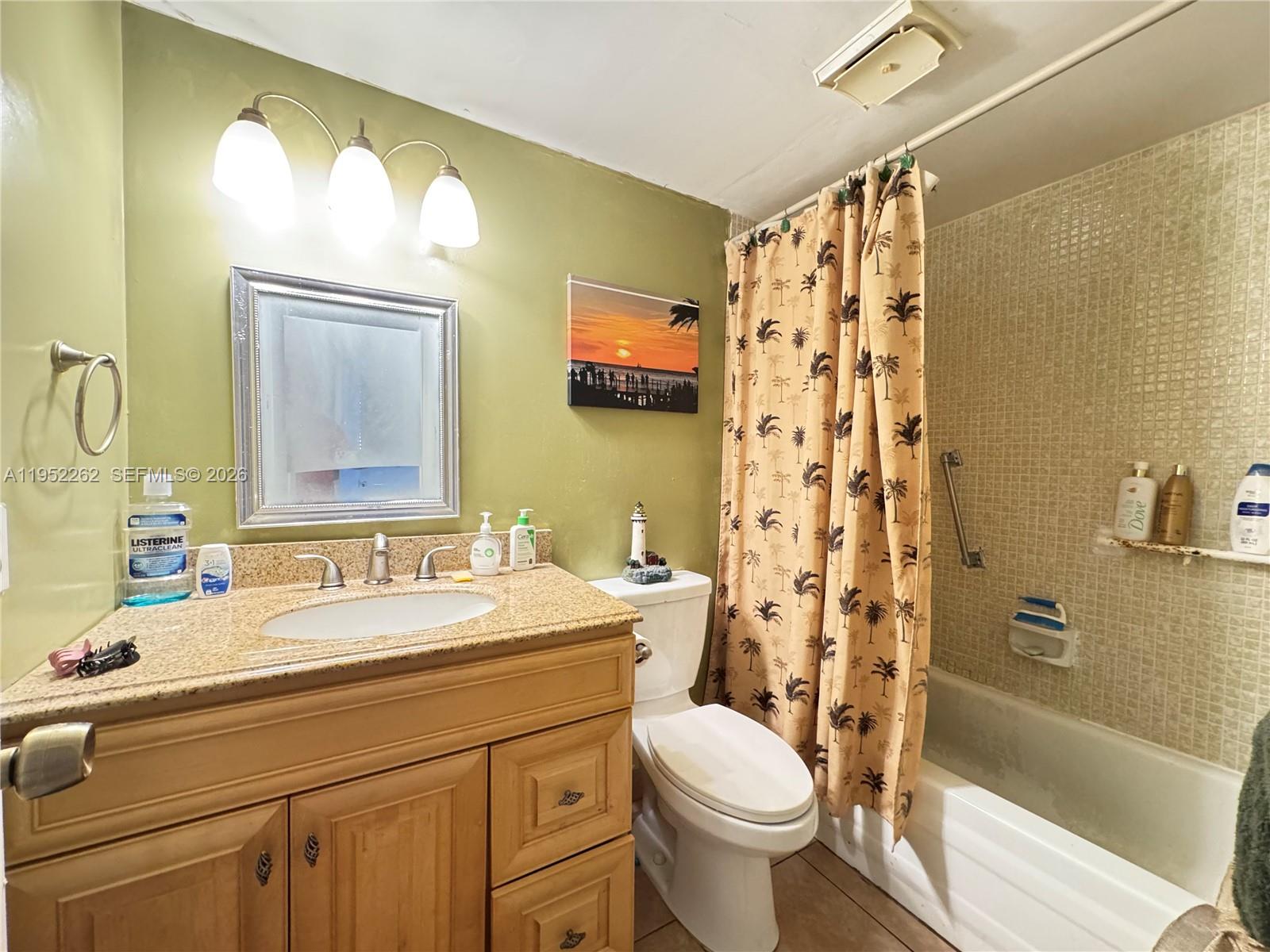 SUNRISE LAKES 45 CONDO - Residential