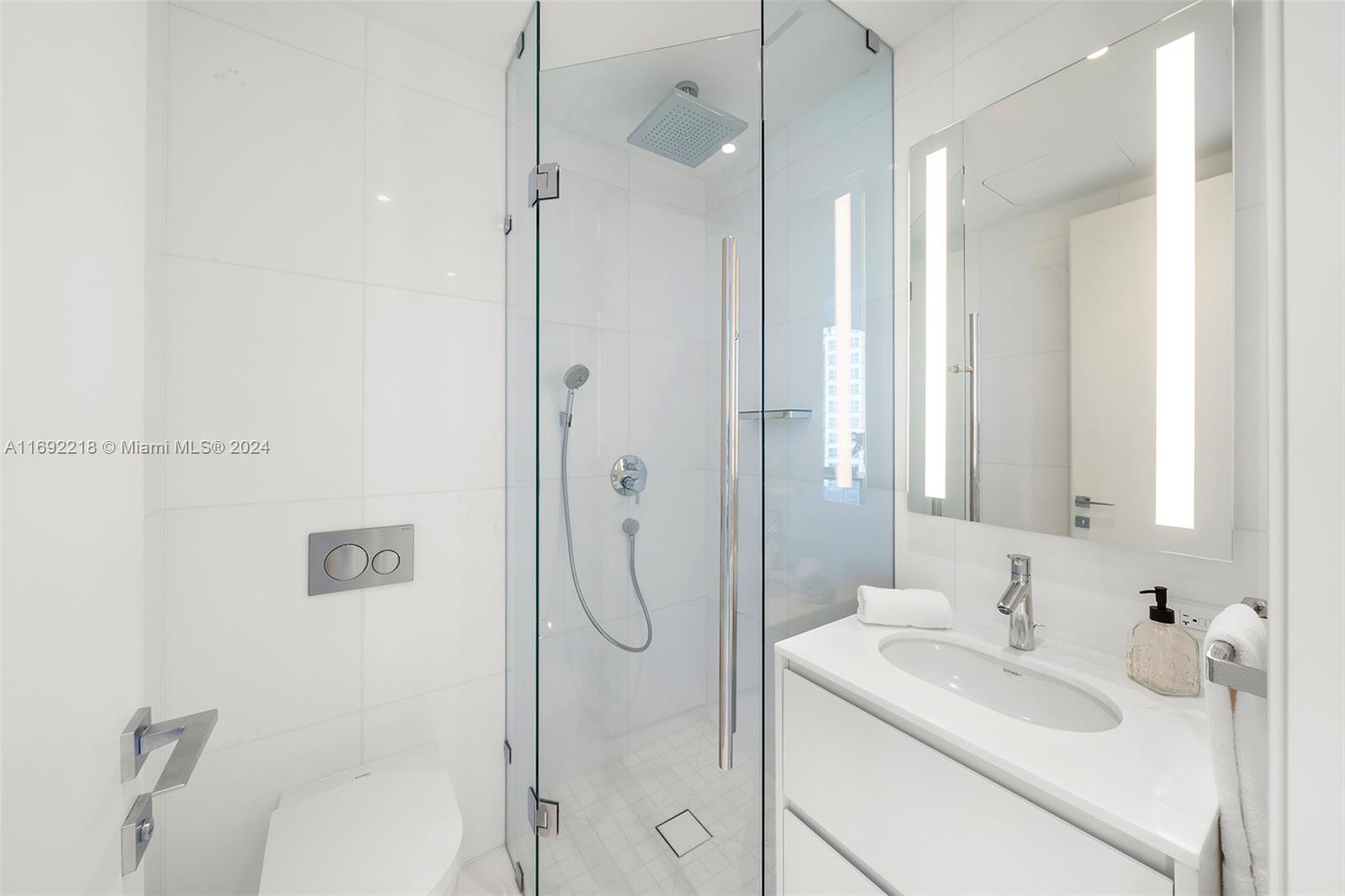 Aston Martin Residences - Residential