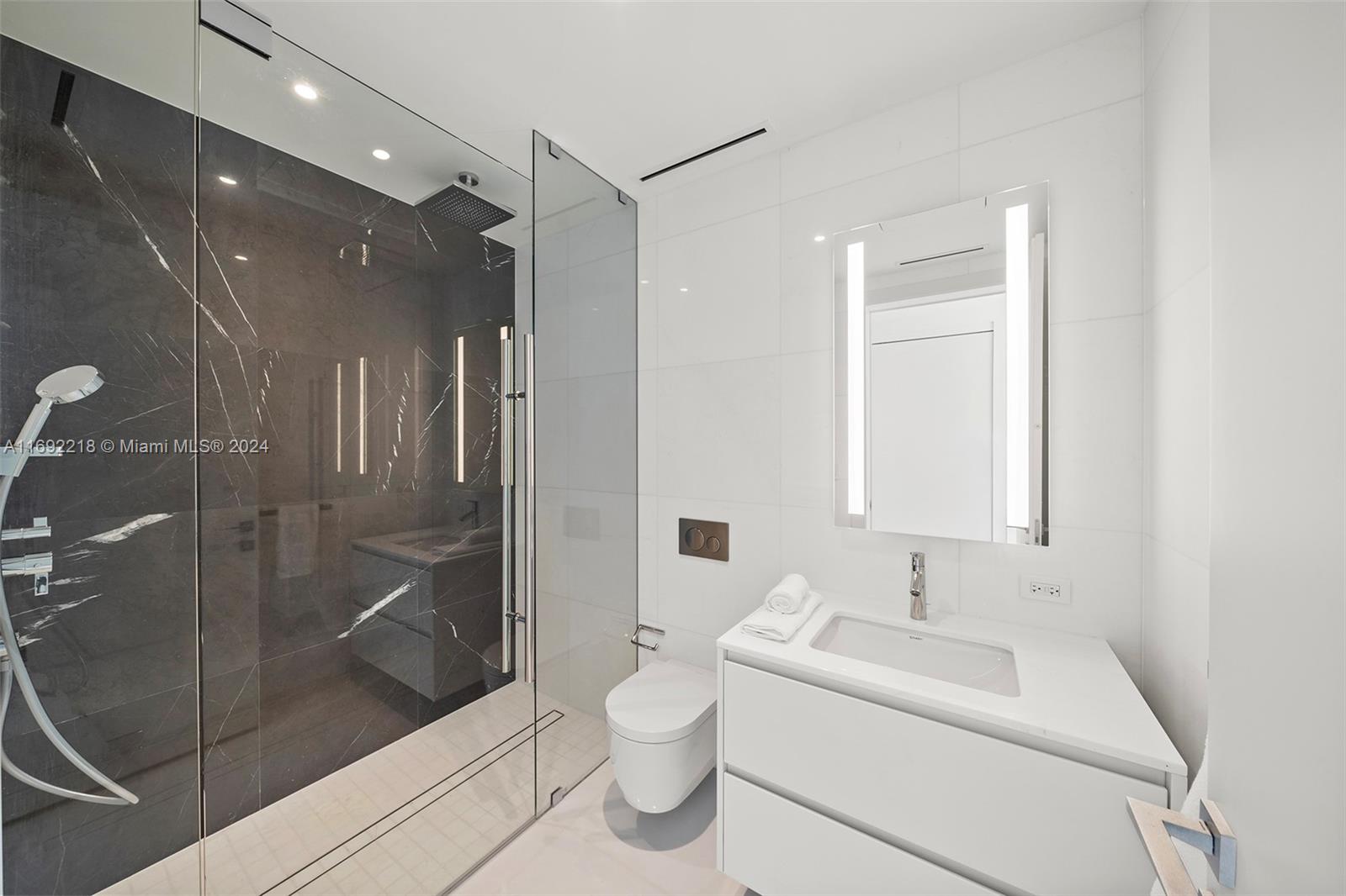 Aston Martin Residences - Residential