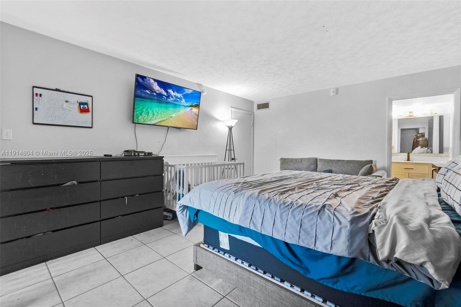 CYPRESS CHASE NORTH NO 3 - Residential